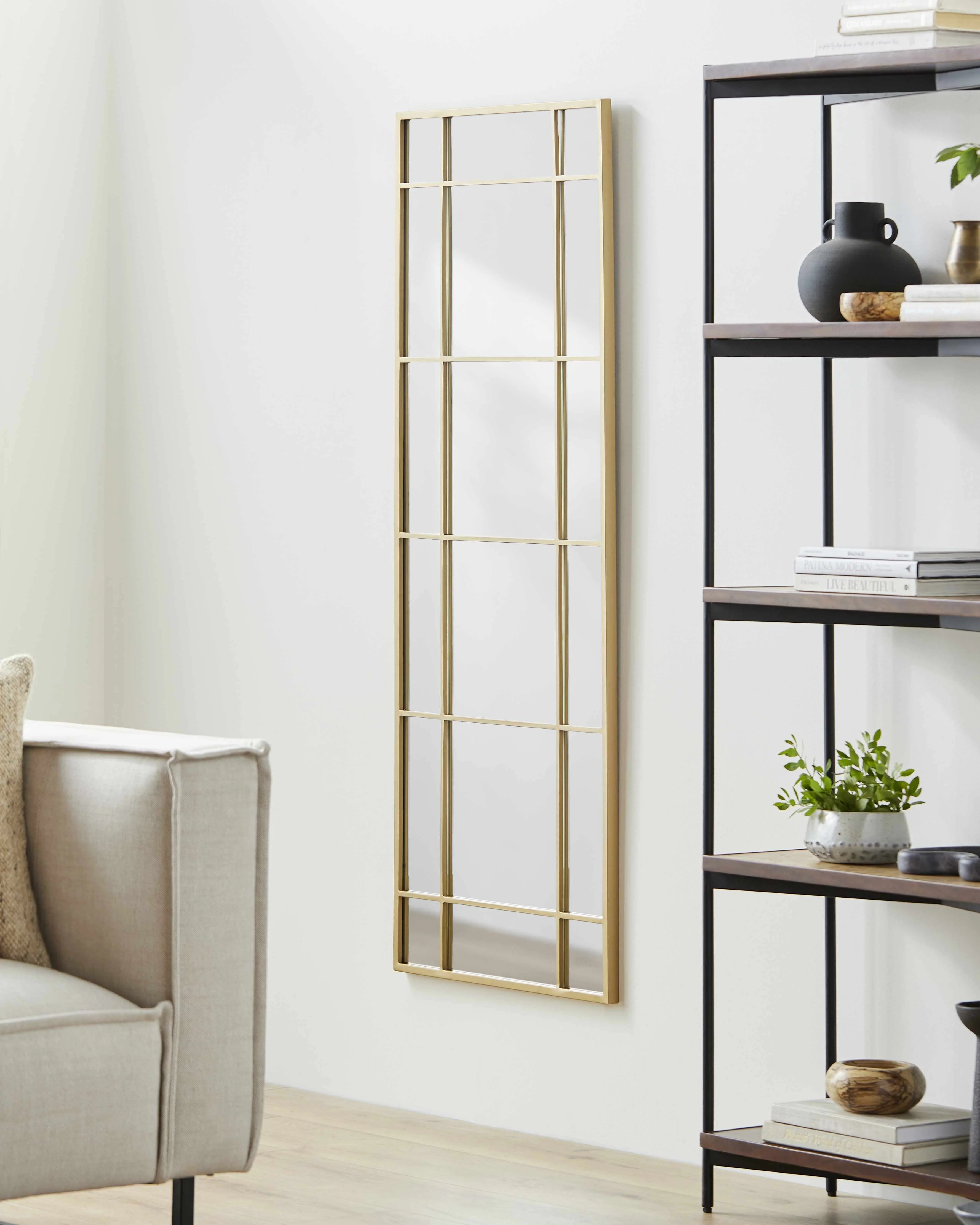 Cersosimo Round Gold Framed Mirror - Image 4
