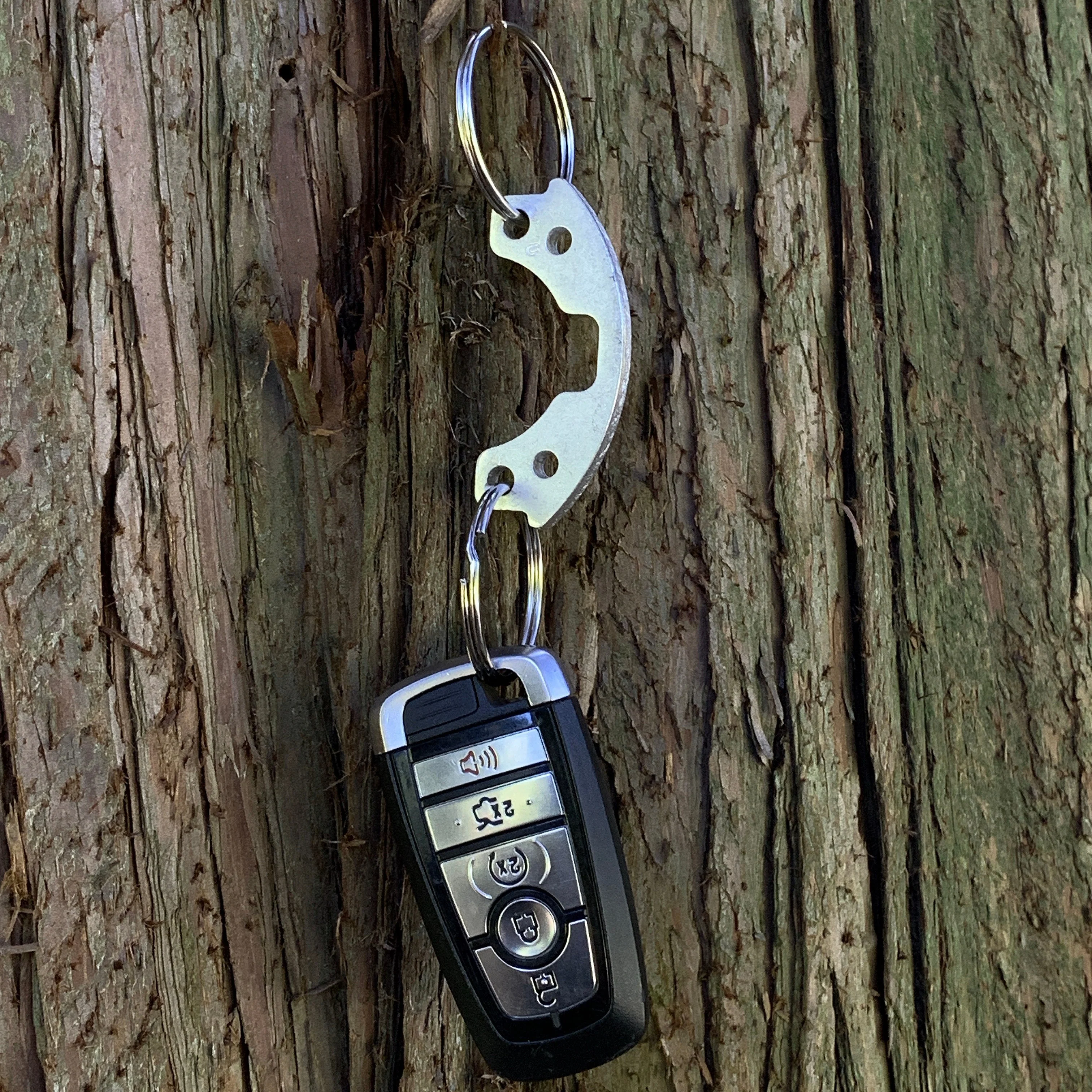 Cessna 402 Twin Engine Airplane Propeller Piston Latch Weight Keychain - Image 3