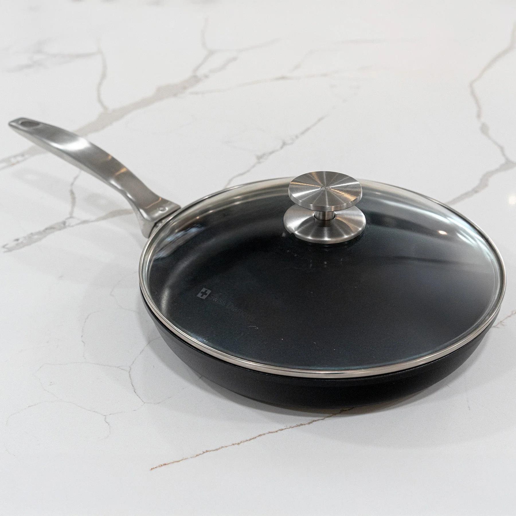 CHD 10.25" Nonstick Fry Pan with Glass Lid - Image 9