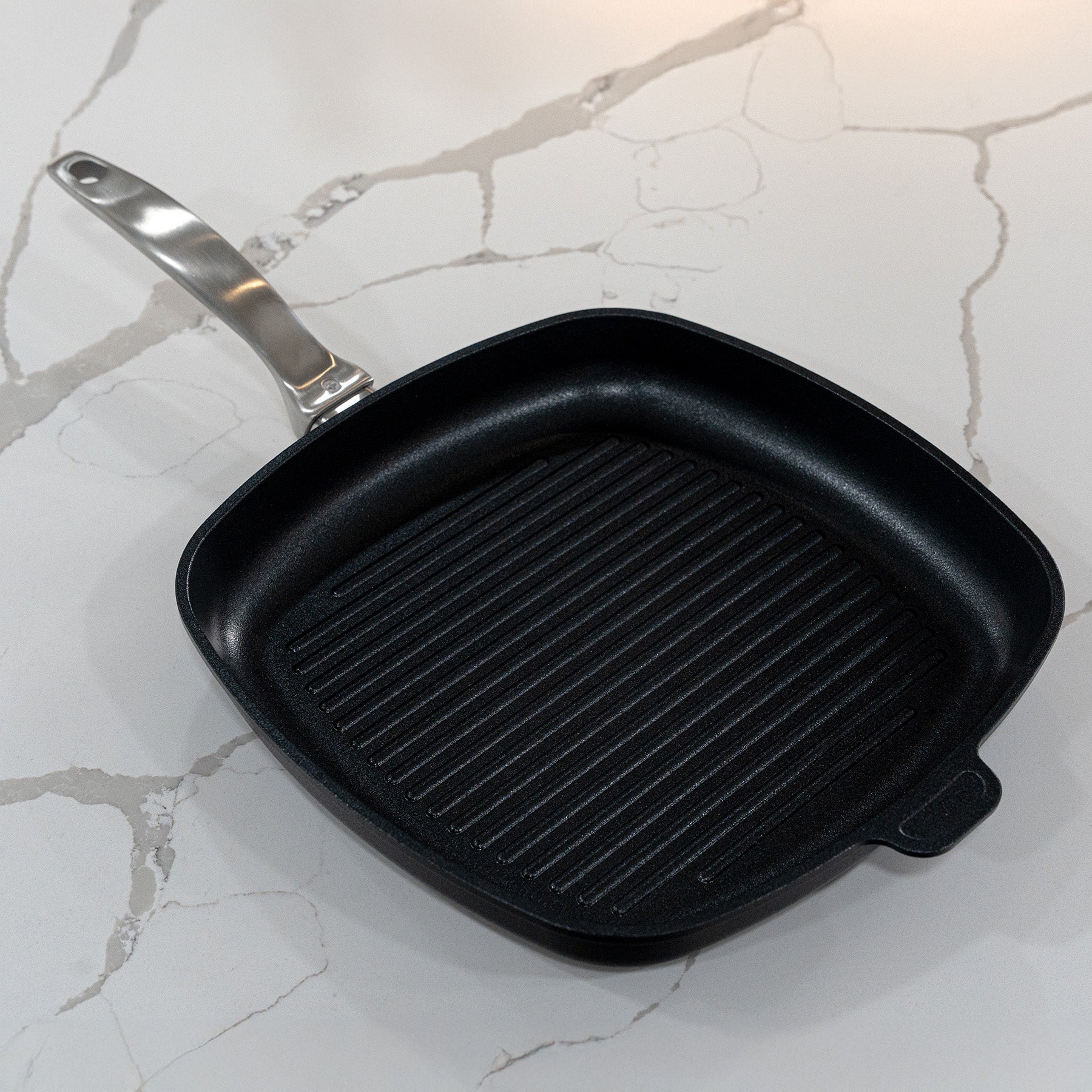 CHD Nonstick 11" x 11" Square Grill Pan - Image 3