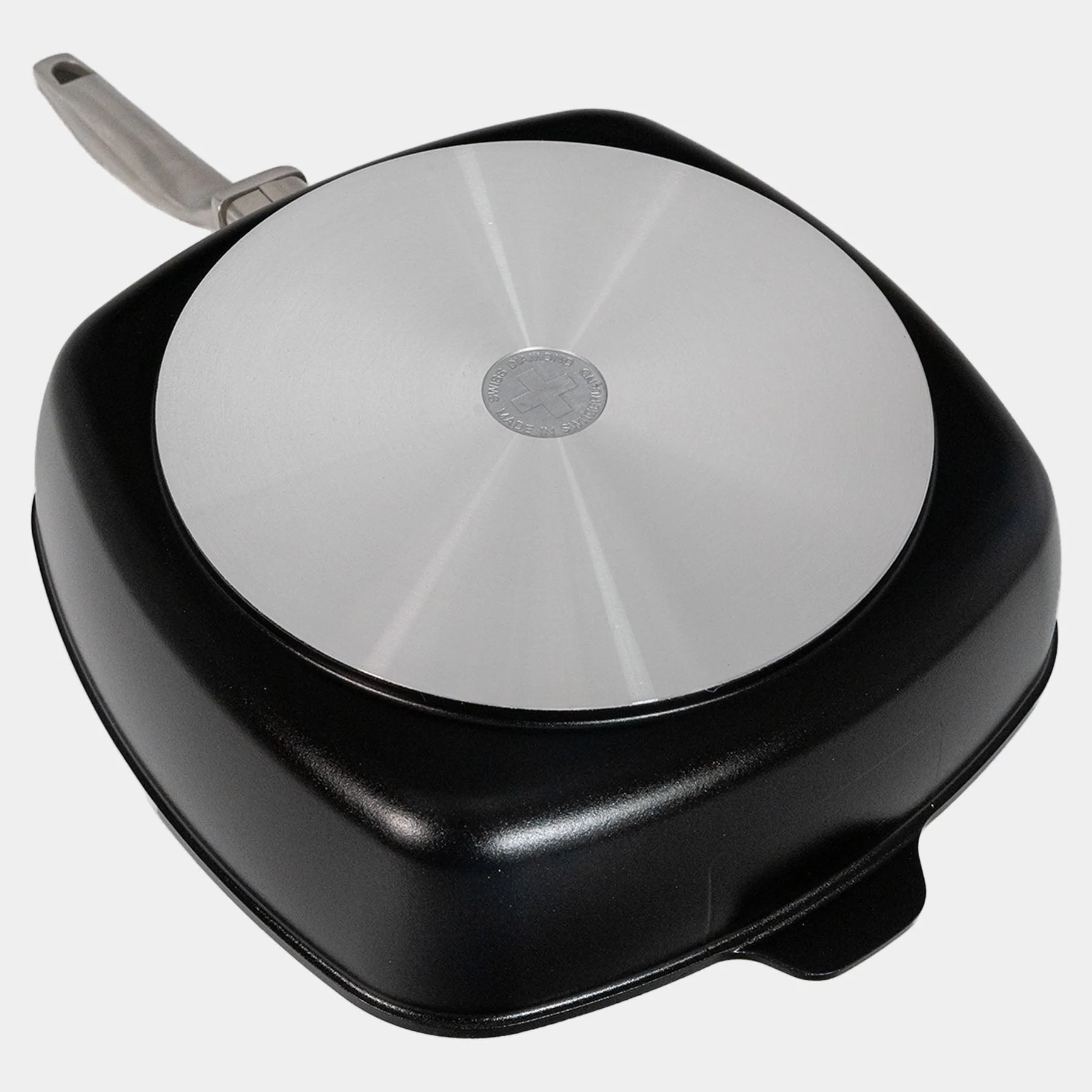 CHD Nonstick 11" x 11" Square Saute Pan with Glass Lid - Image 8