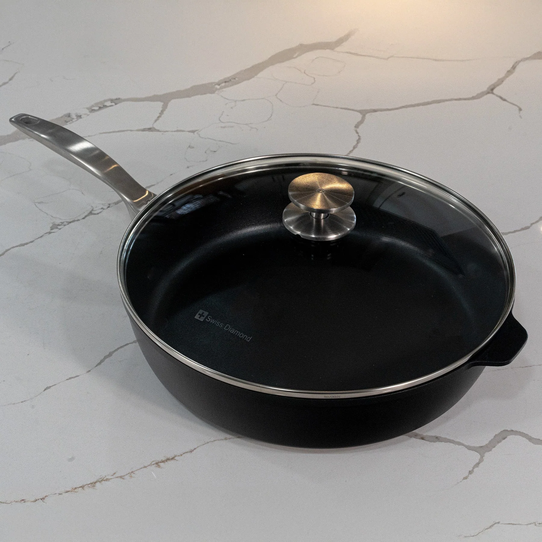 CHD Nonstick Saute Pan with Glass Lid - Image 15