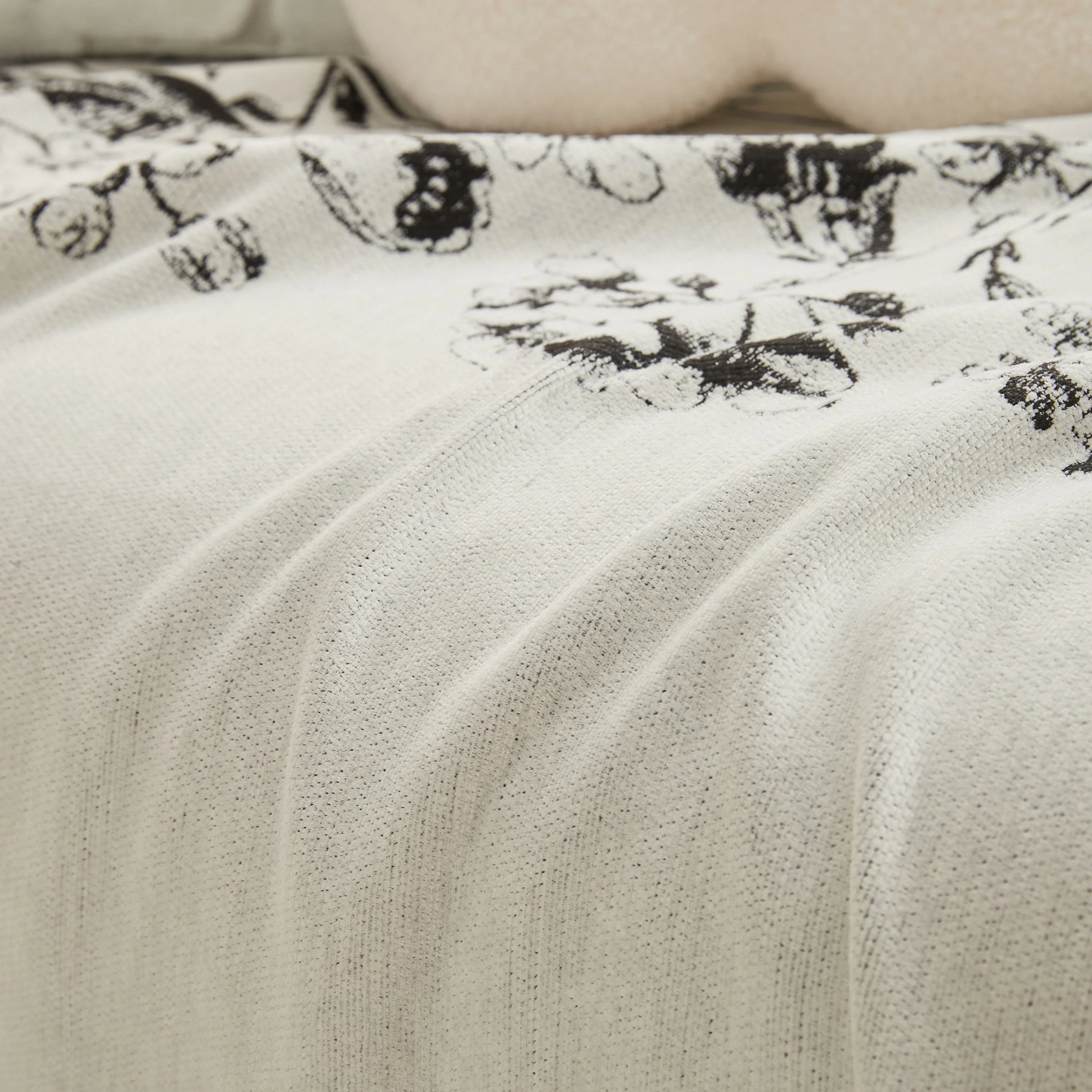 Chenille Butterfly Sofa Cover Blanket, L Shaped Couch Cover, Reversible Couch Protector - Image 5