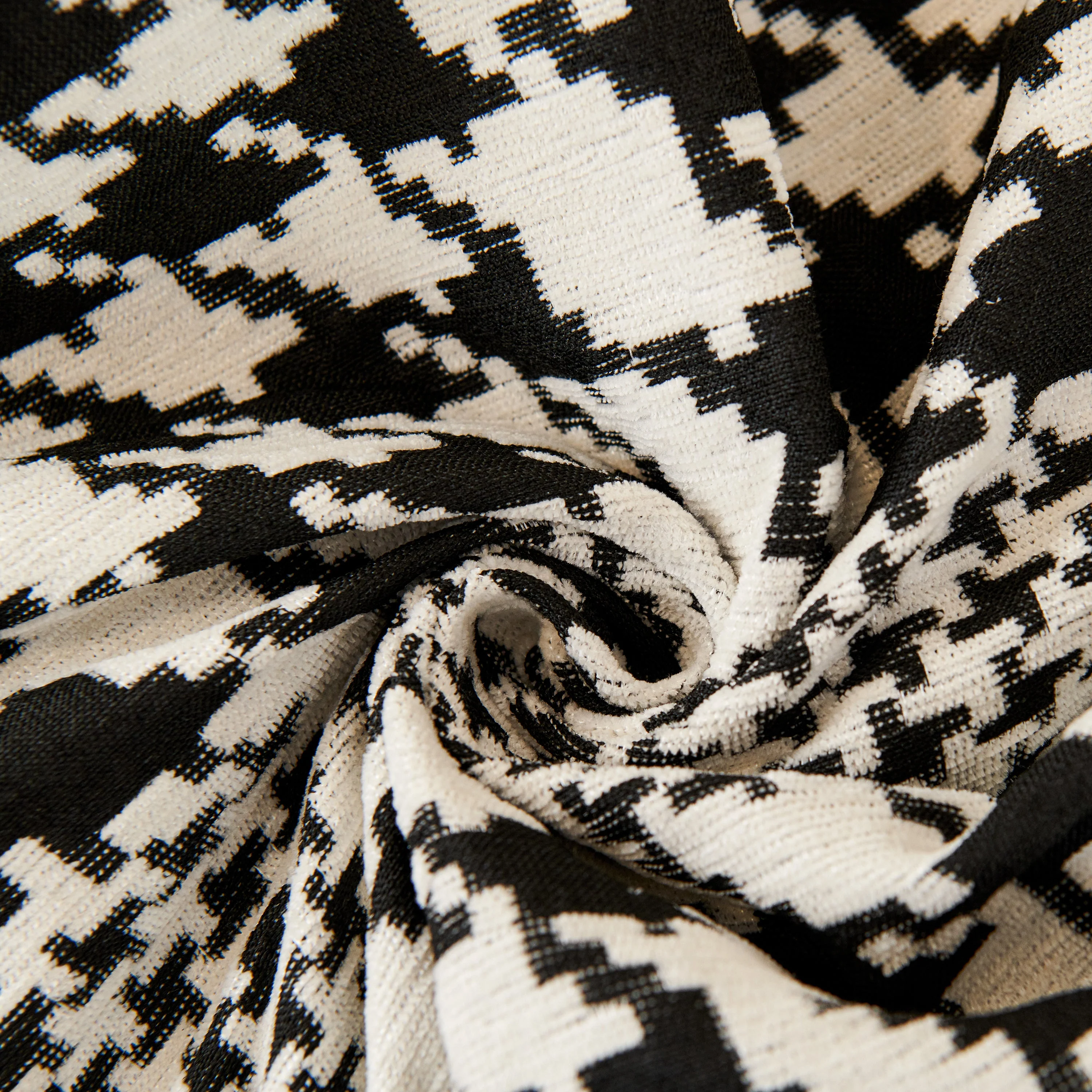 Chenille Houndstooth Couch Cover, Chaise Lounge Blanket Cover, Sectional Couch Scratch Protector - Image 2