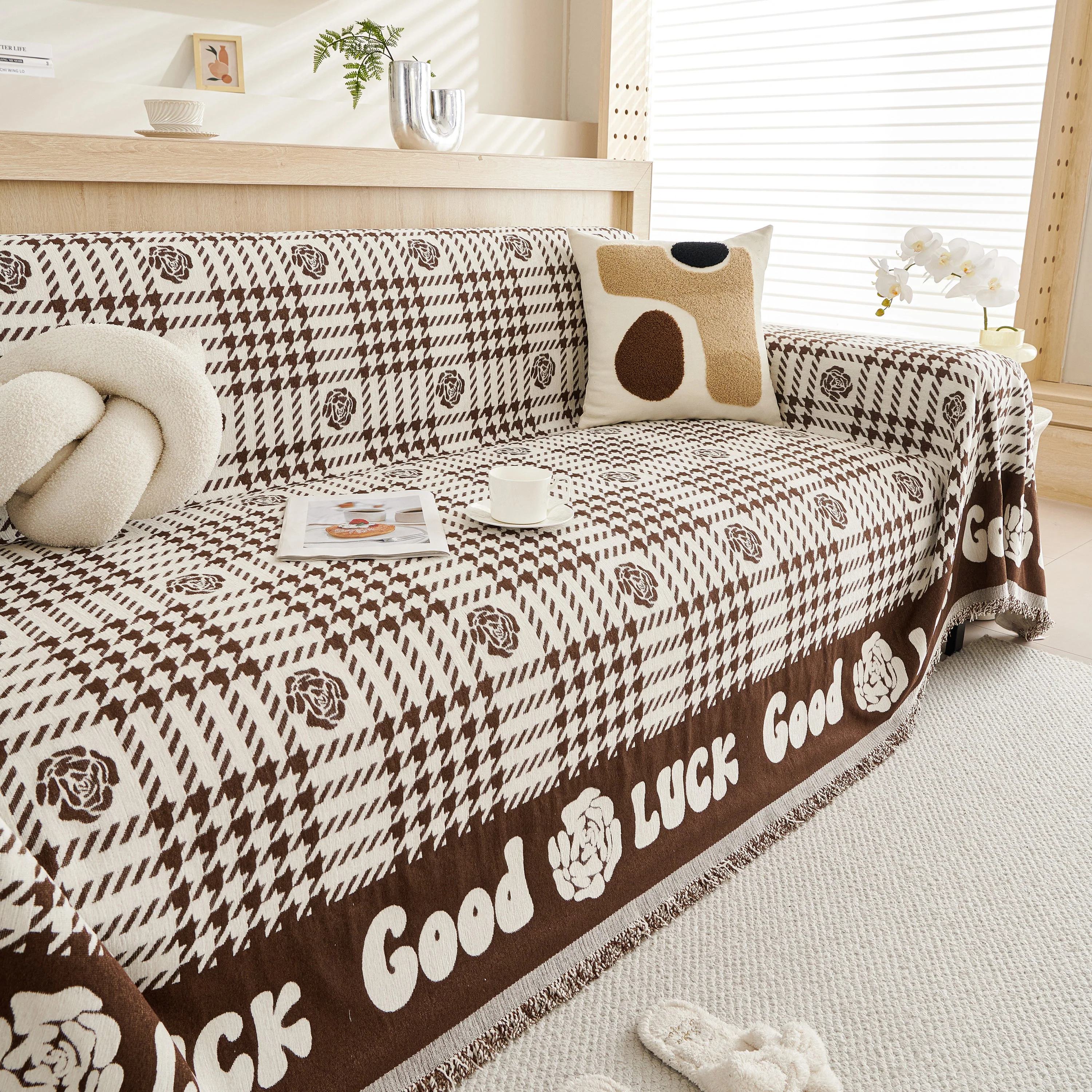 Chenille Houndstooth Sofa Throw Cover, Scratch Proof Cozy Throw Blankets for Couch - Image 37