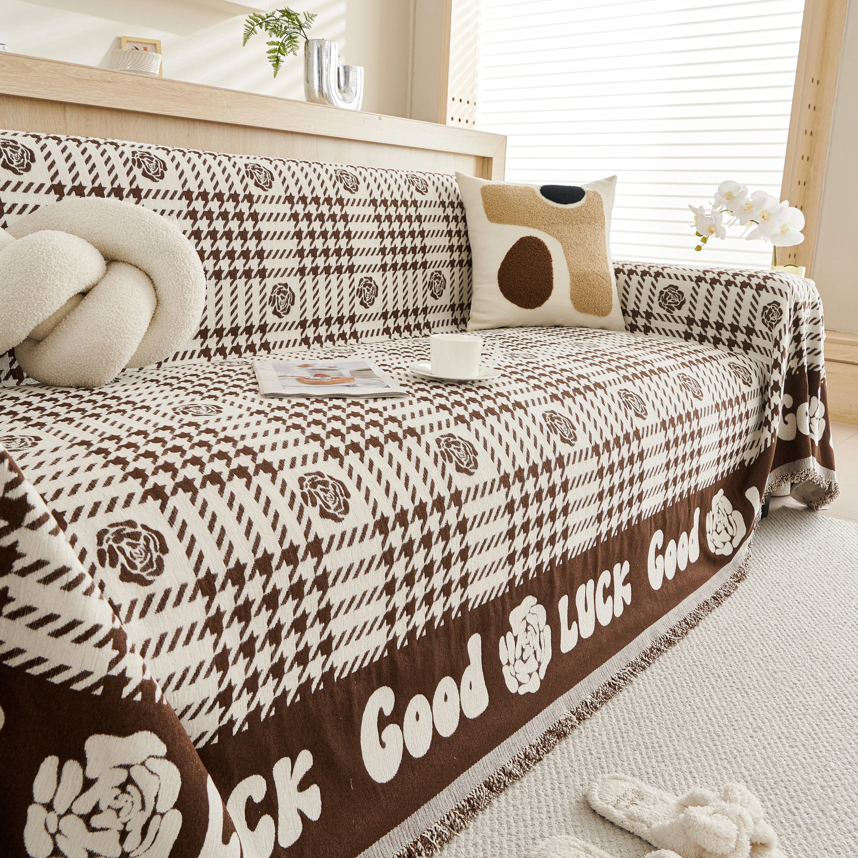 Chenille Houndstooth Sofa Throw Cover, Scratch Proof Cozy Throw Blankets for Couch - Image 39