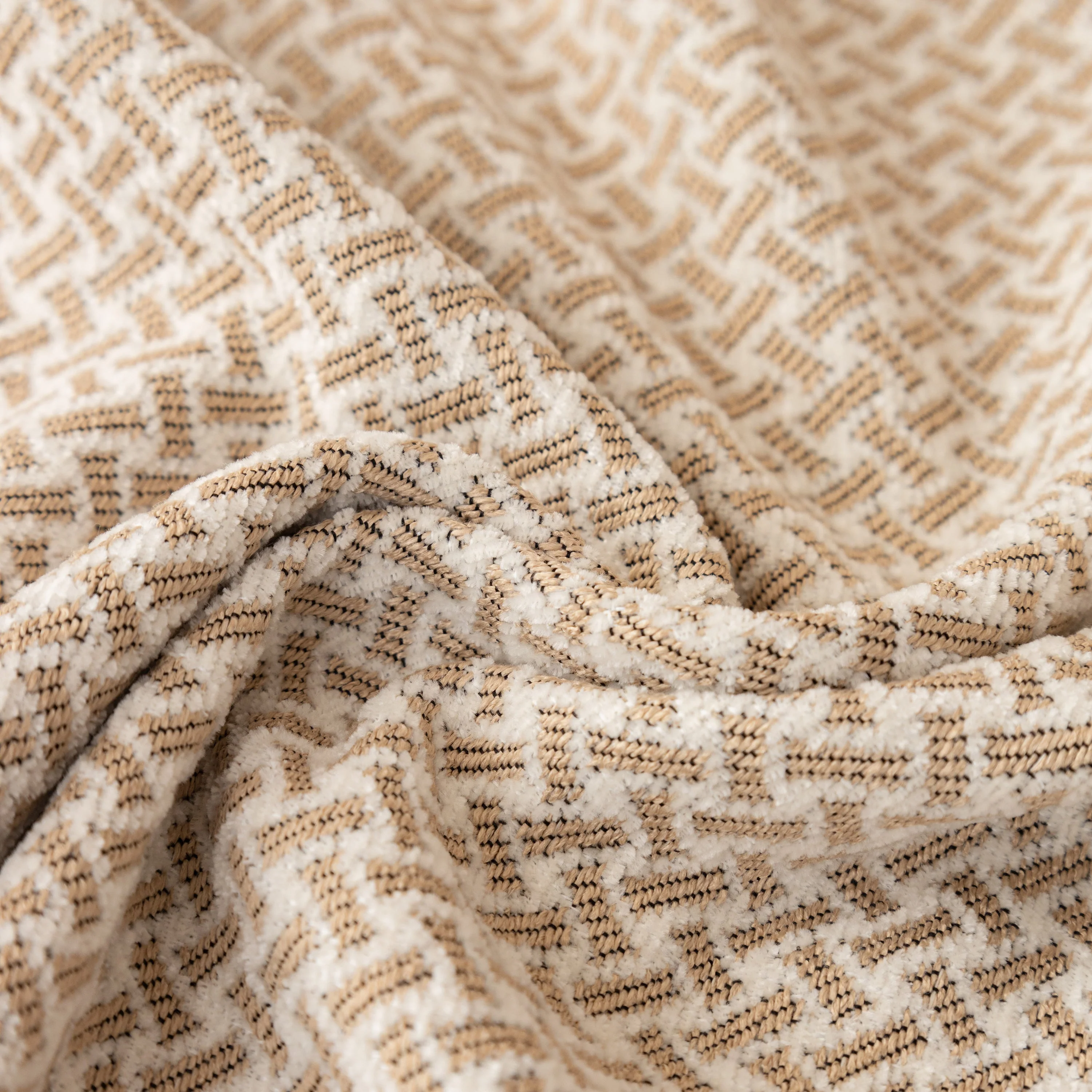 Chenille Jacquard Sofa Throw Blanket Cover Soft Polyester Weave Couch Throw Cover for Pets Dog Kids - Image 3