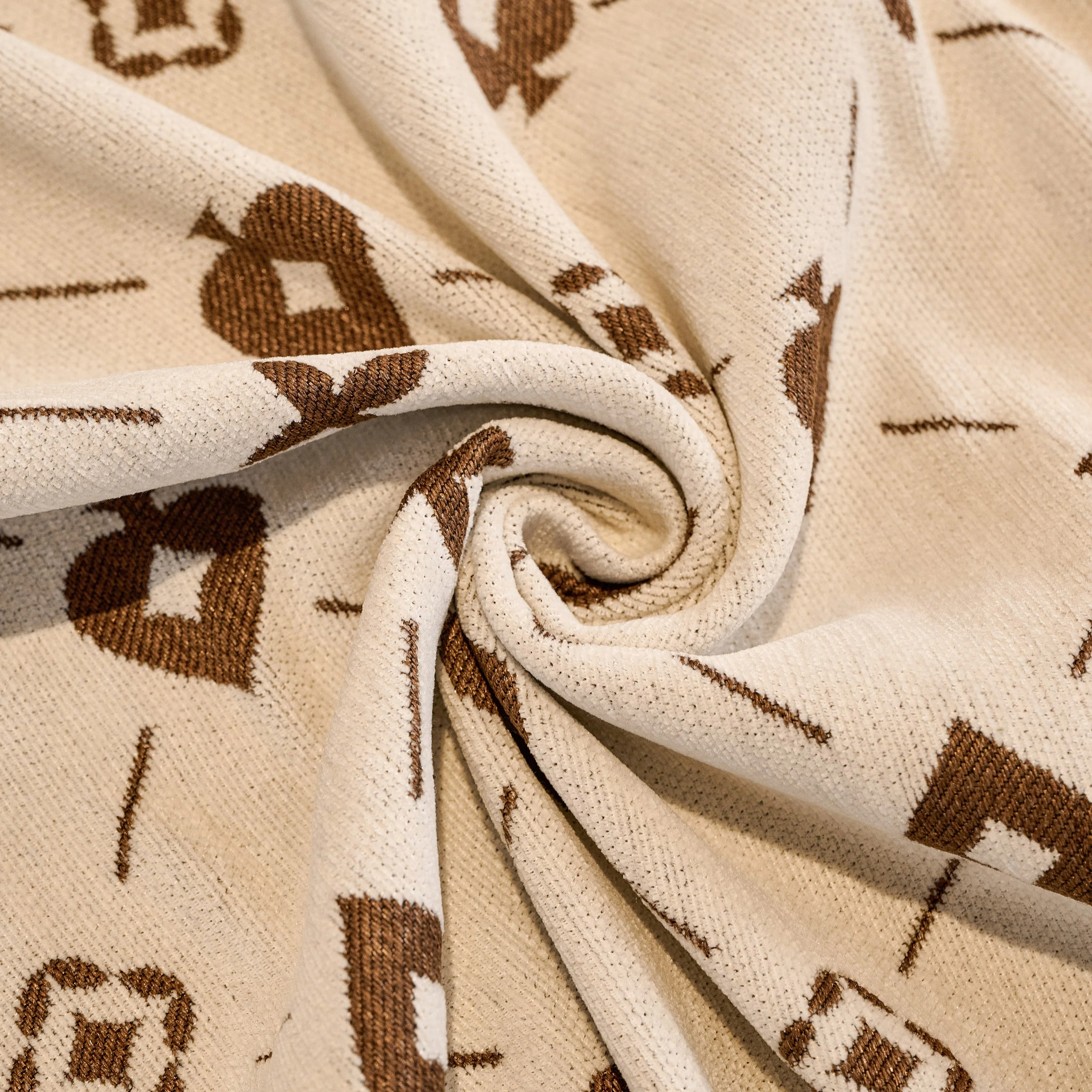 Chenille Jacquard Sofa Throw Cover Blanket, Luxury Thick Woven Couch Cover for Sofa - Image 10