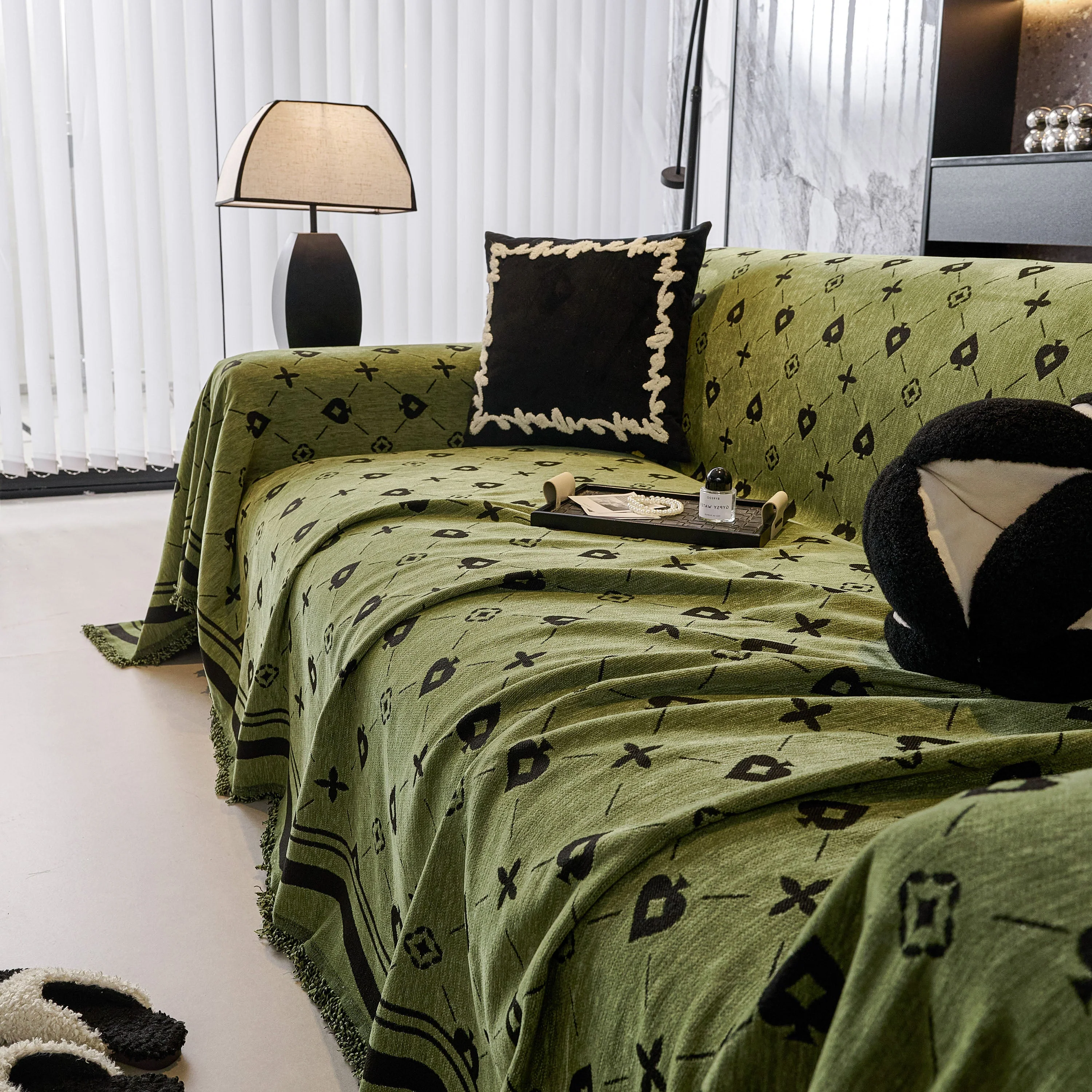 Chenille Jacquard Sofa Throw Cover Blanket, Luxury Thick Woven Couch Cover for Sofa - Image 103