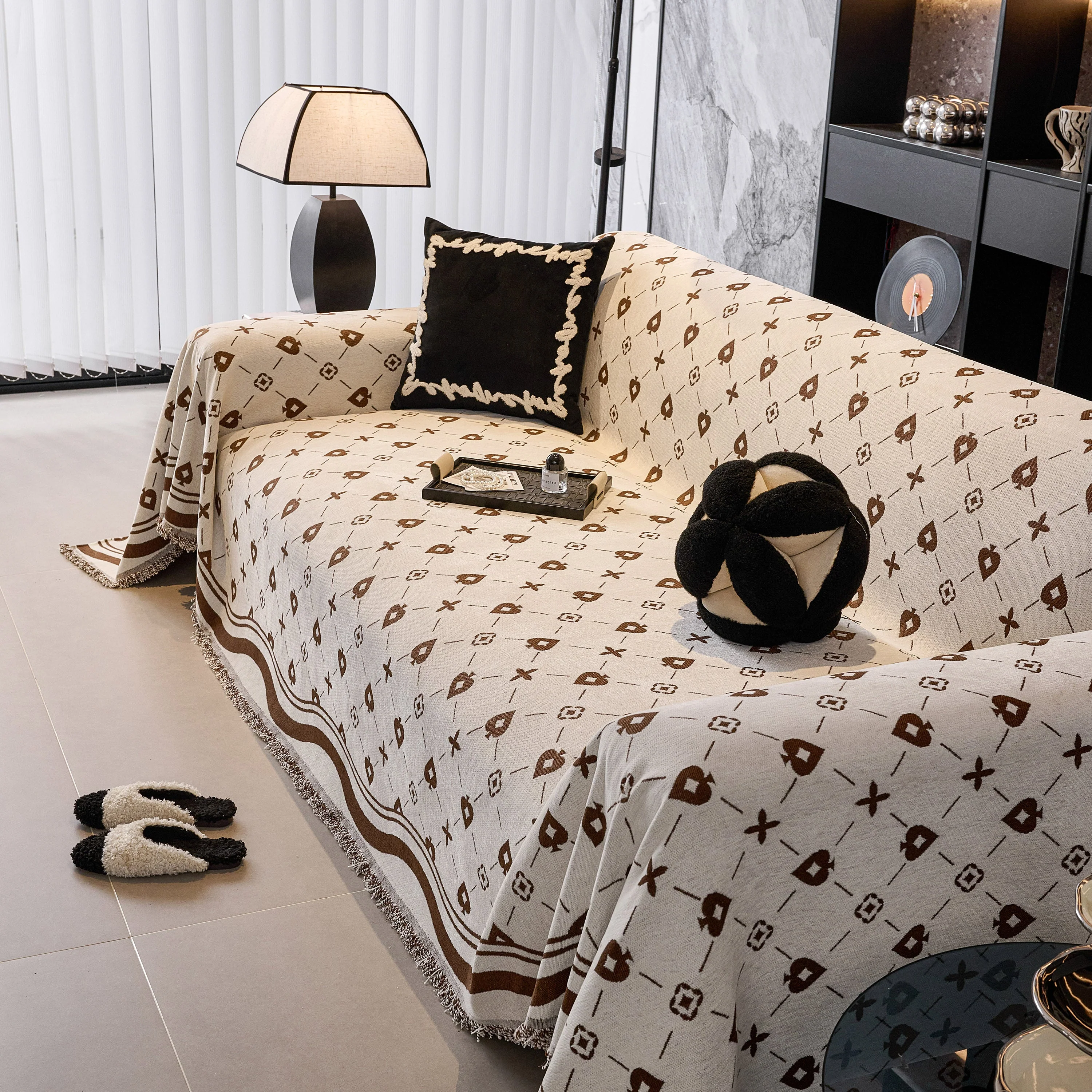 Chenille Jacquard Sofa Throw Cover Blanket, Luxury Thick Woven Couch Cover for Sofa - Image 5