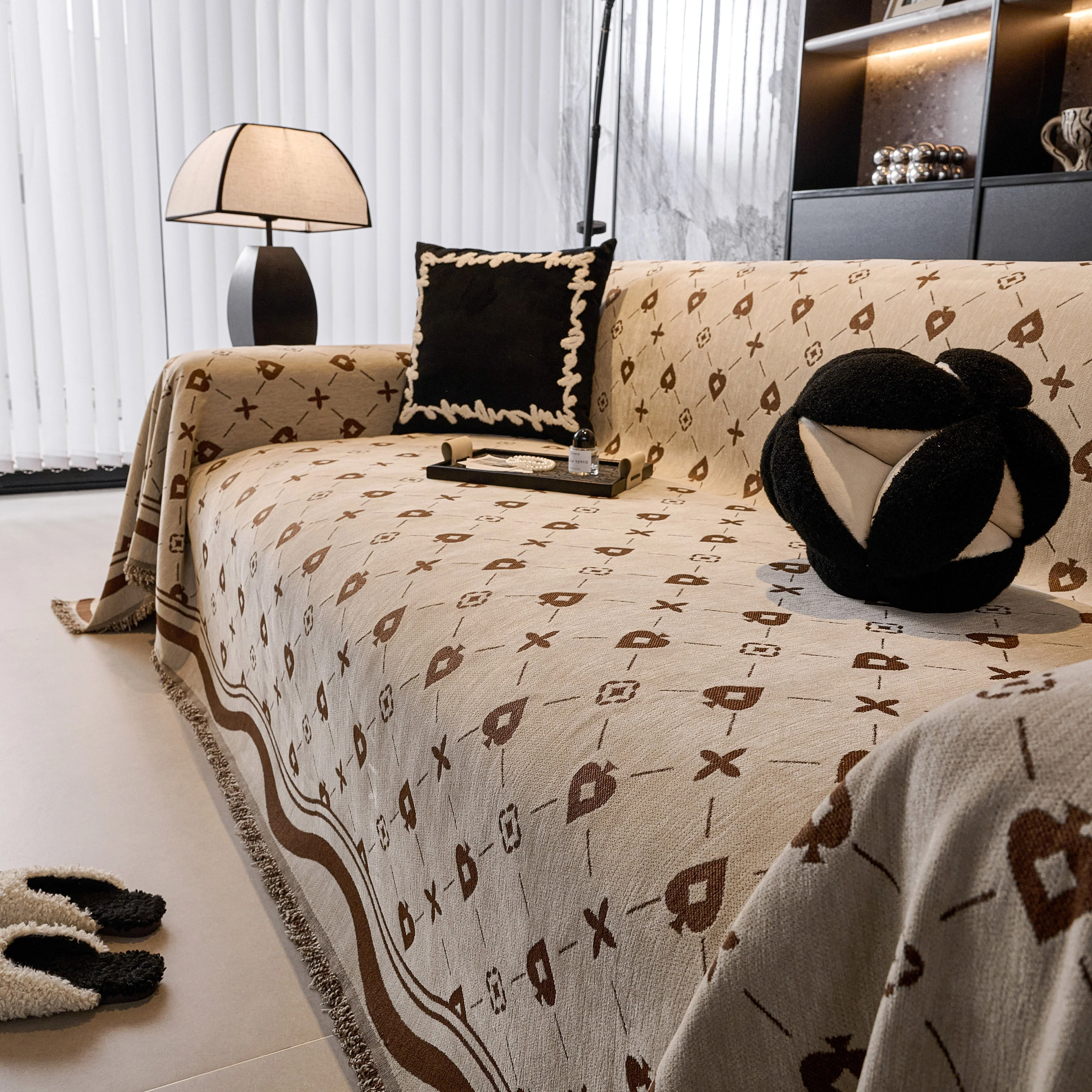 Chenille Jacquard Sofa Throw Cover Blanket, Luxury Thick Woven Couch Cover for Sofa - Image 79