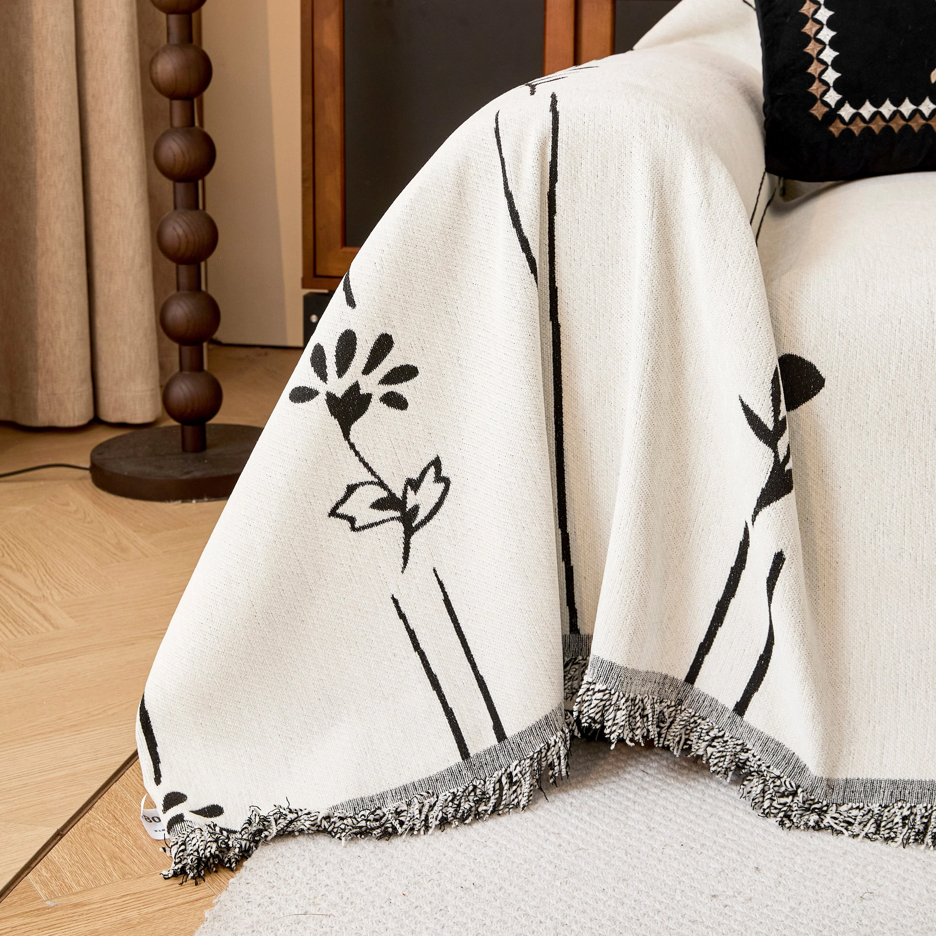 Chenille Jacquard Sofa Throw Cover with Tassel Soft Thick Couch Protector Blanket - Image 24