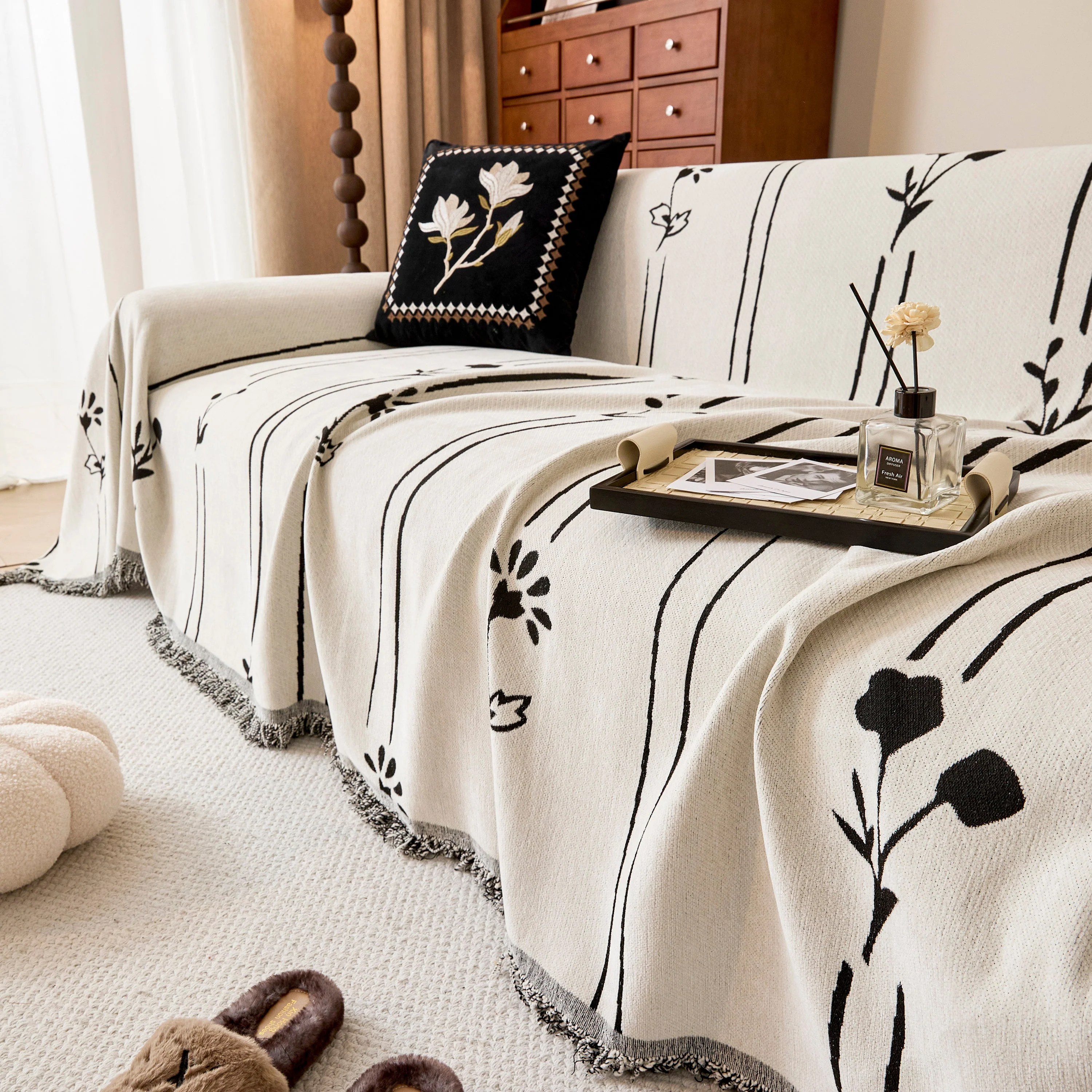 Chenille Jacquard Sofa Throw Cover with Tassel Soft Thick Couch Protector Blanket - Image 26