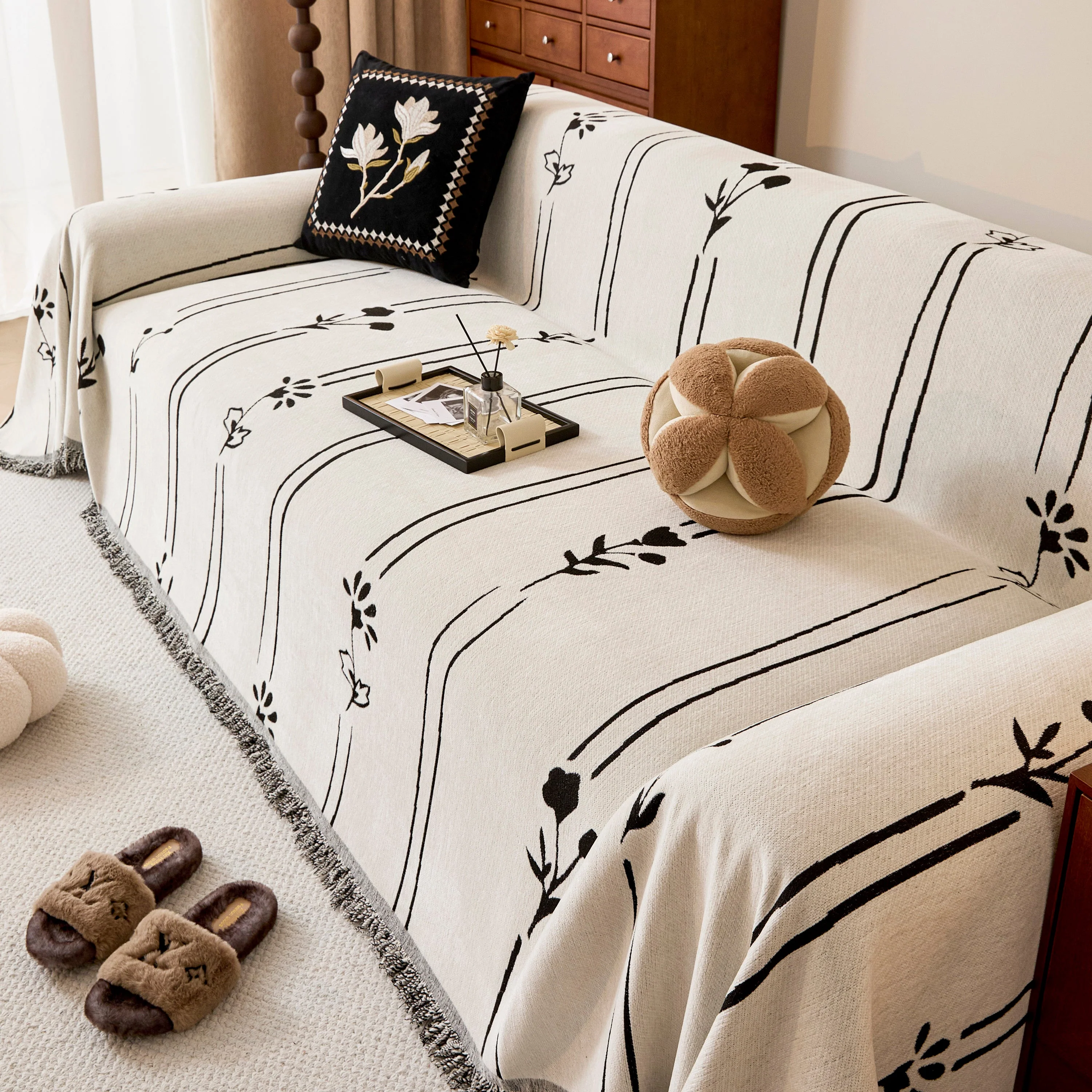 Chenille Jacquard Sofa Throw Cover with Tassel Soft Thick Couch Protector Blanket - Image 27