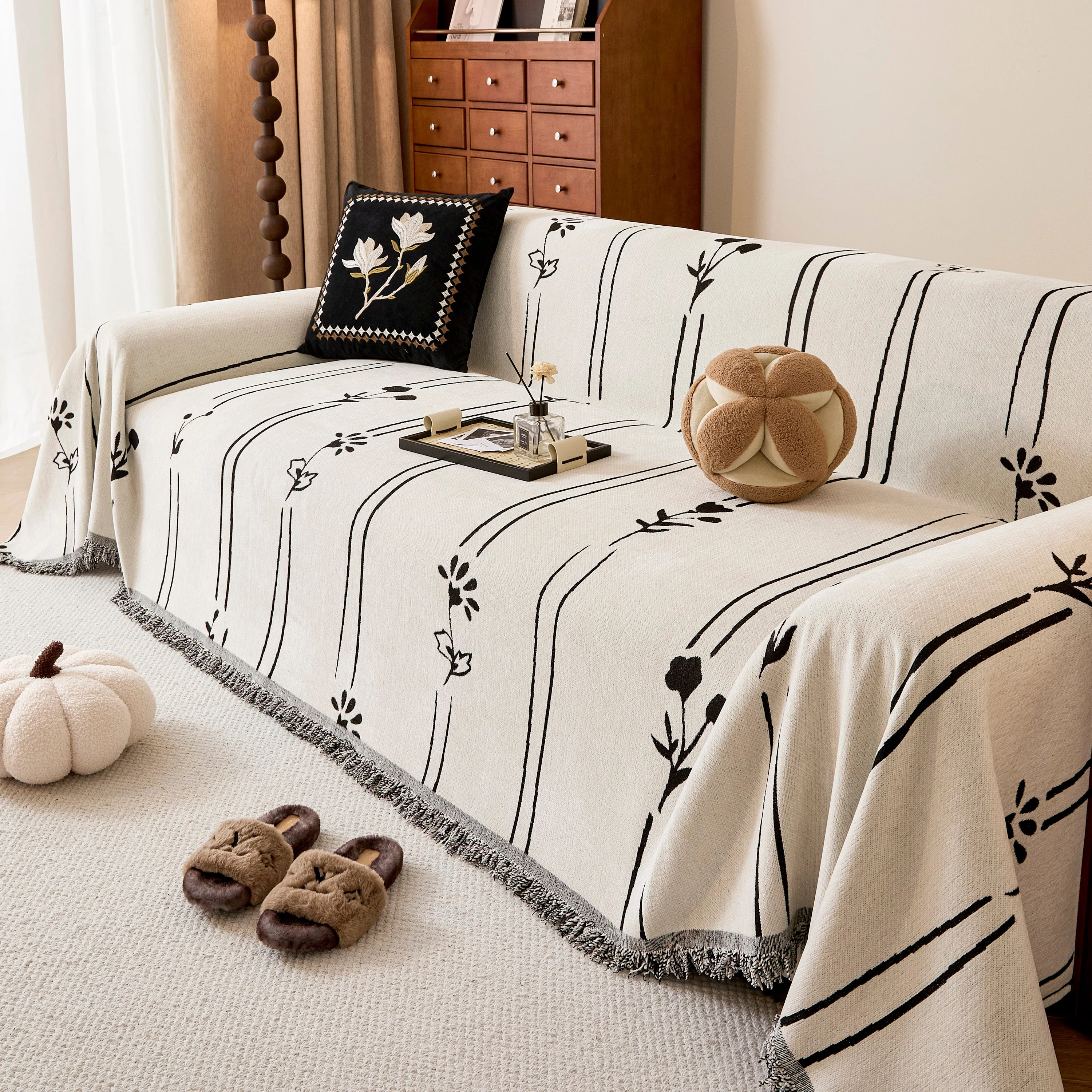 Chenille Jacquard Sofa Throw Cover with Tassel Soft Thick Couch Protector Blanket - Image 32