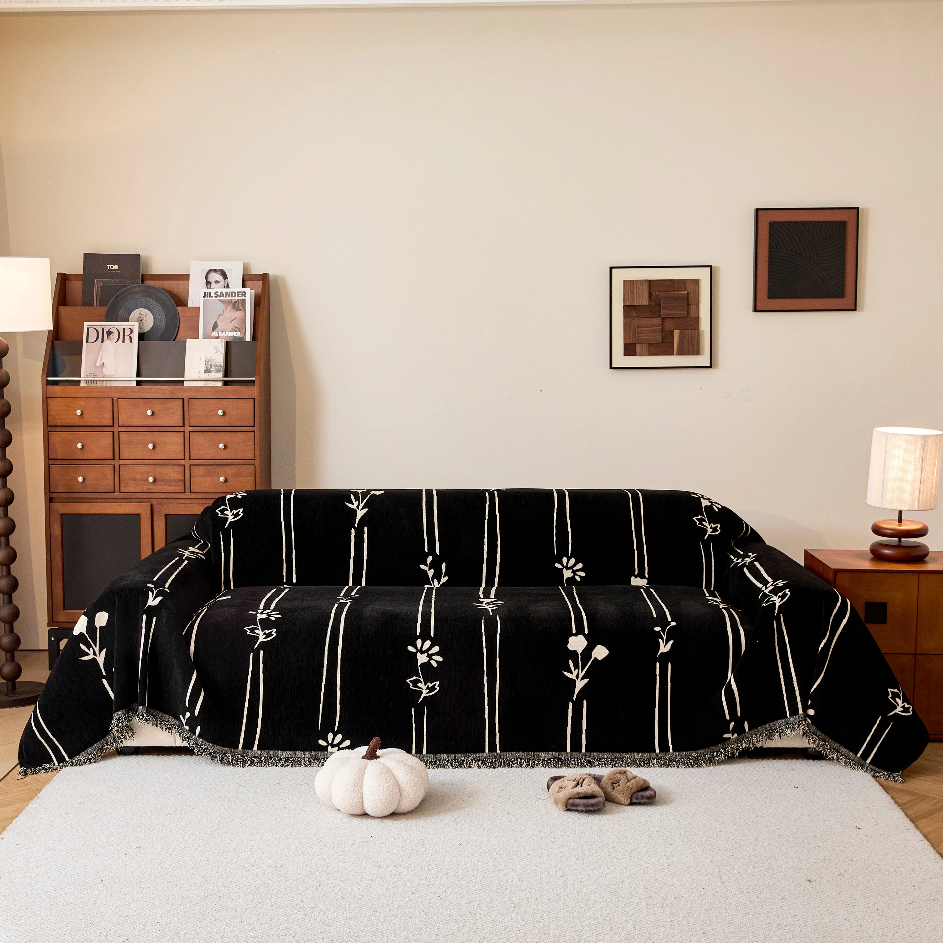 Chenille Jacquard Sofa Throw Cover with Tassel Soft Thick Couch Protector Blanket - Image 37
