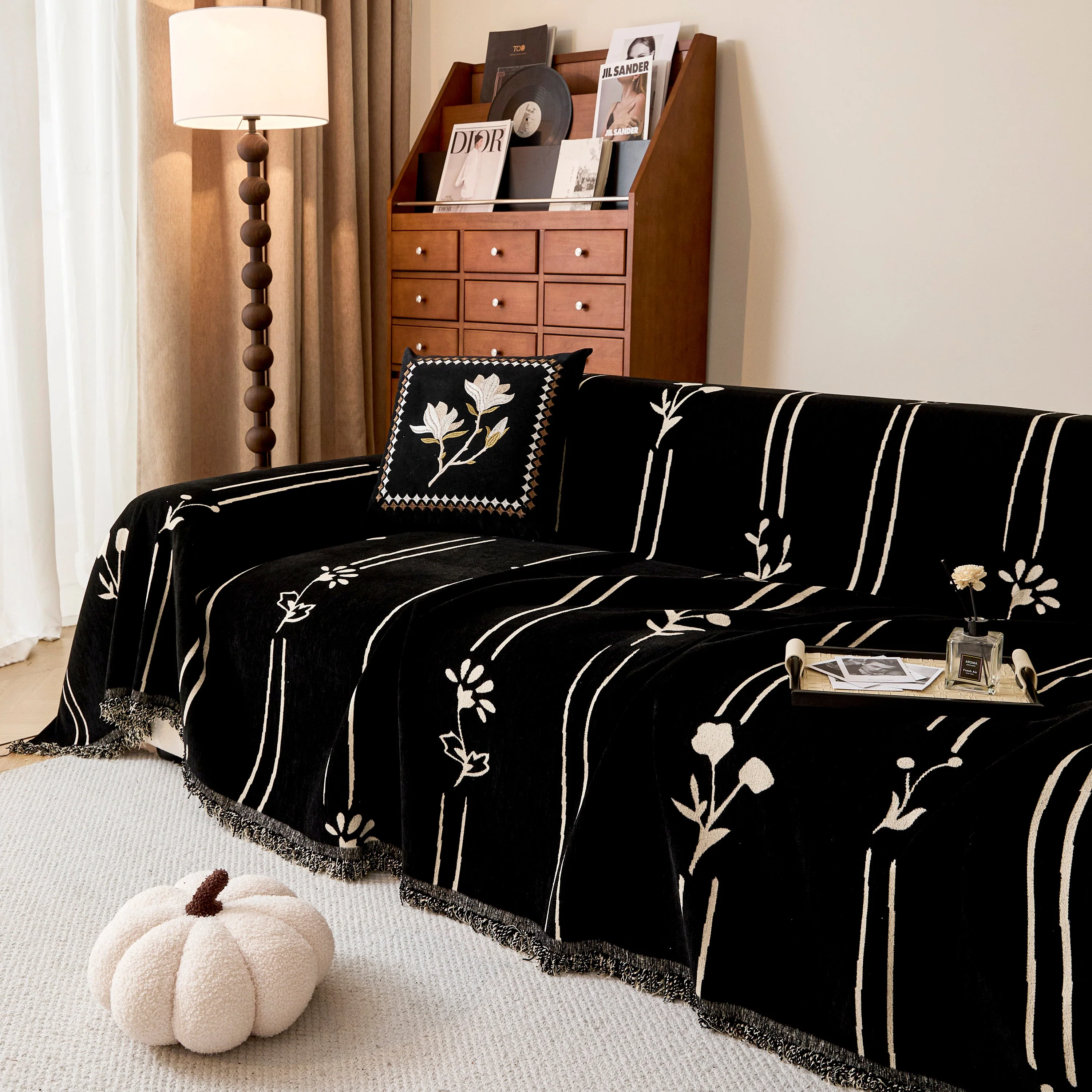 Chenille Jacquard Sofa Throw Cover with Tassel Soft Thick Couch Protector Blanket - Image 50