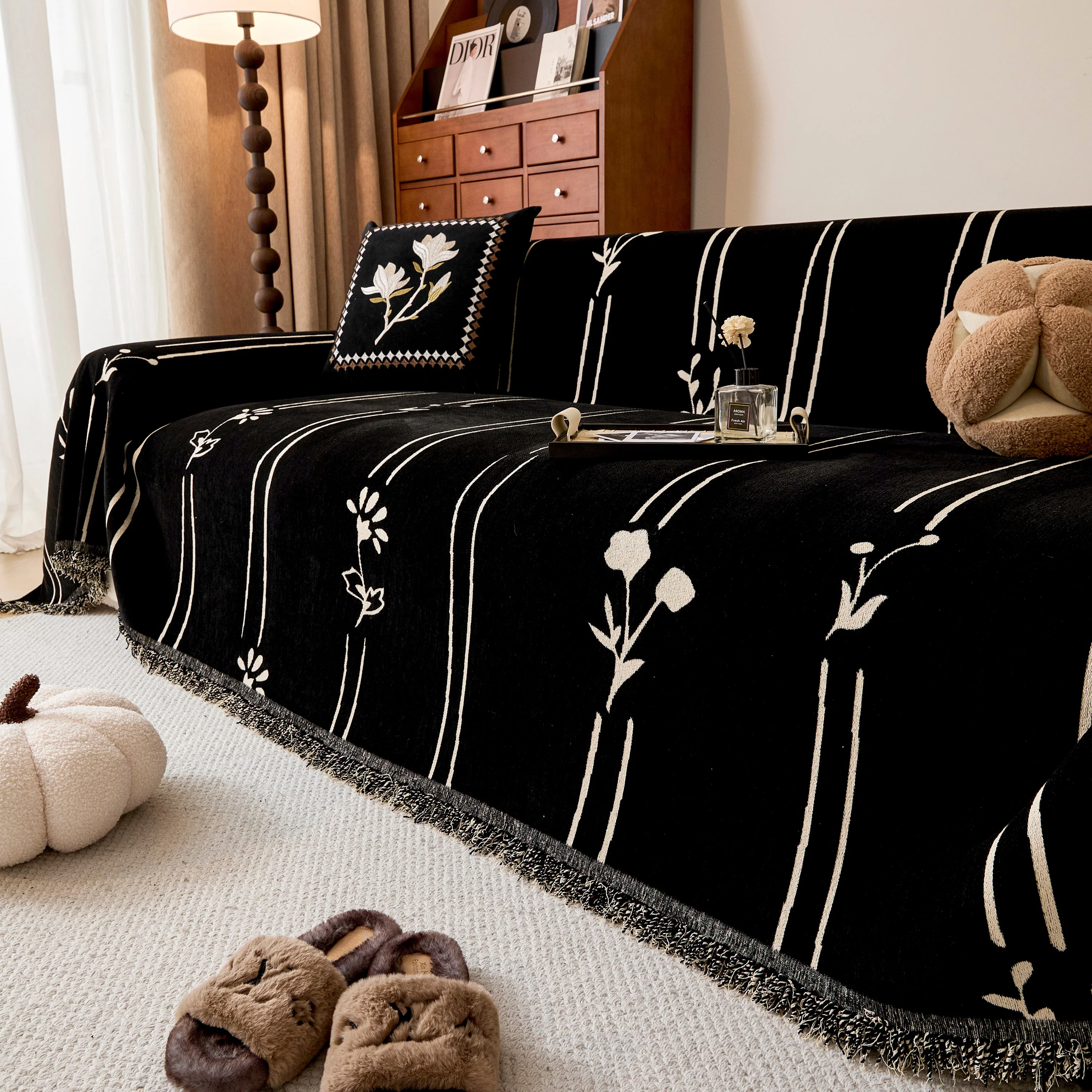 Chenille Jacquard Sofa Throw Cover with Tassel Soft Thick Couch Protector Blanket - Image 59
