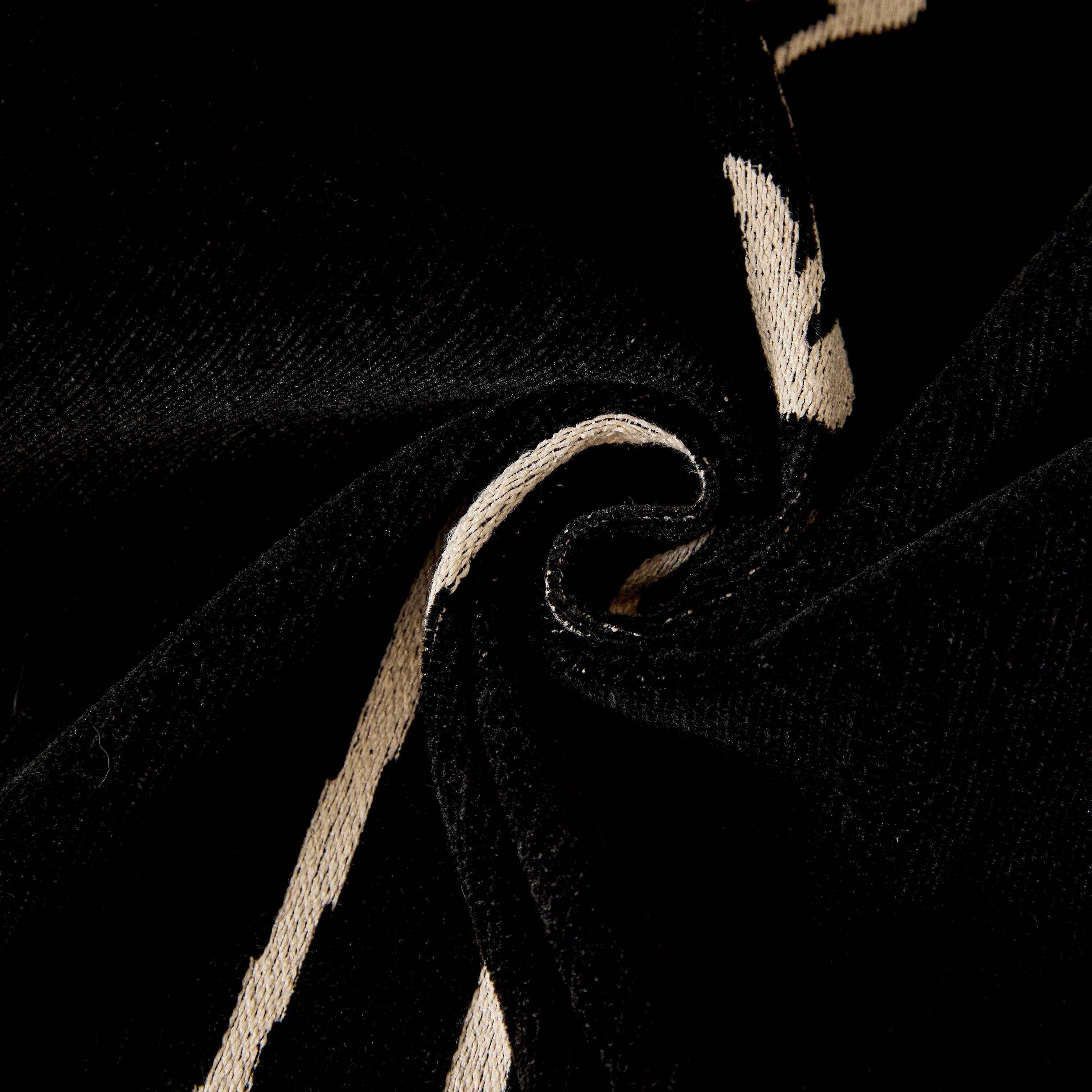 Chenille Jacquard Sofa Throw Cover with Tassel Soft Thick Couch Protector Blanket - Image 69