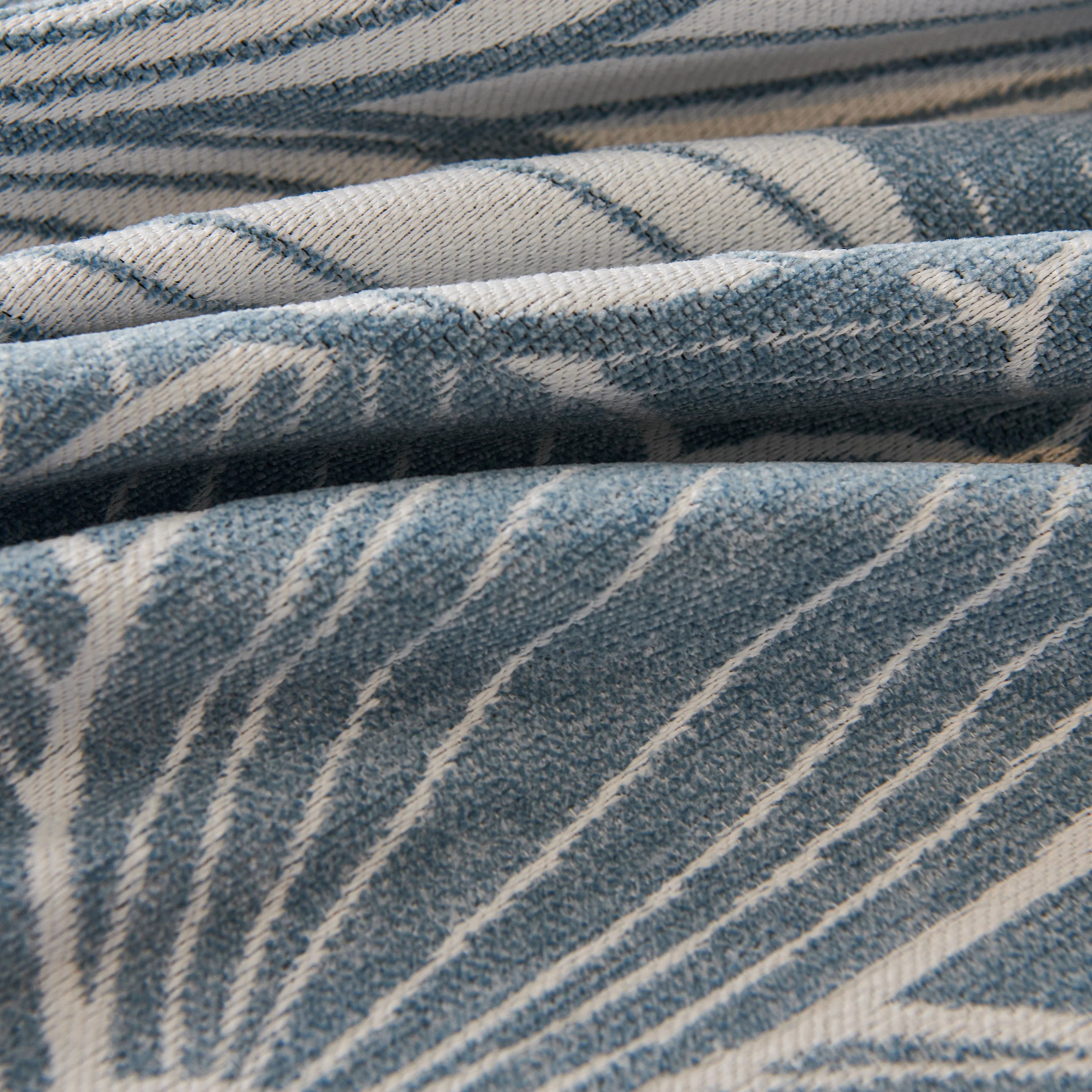 Chenille Jacquard Sofa Throw Cover with Tassels, All-Season Furniture Protector for Home and Office - Image 6