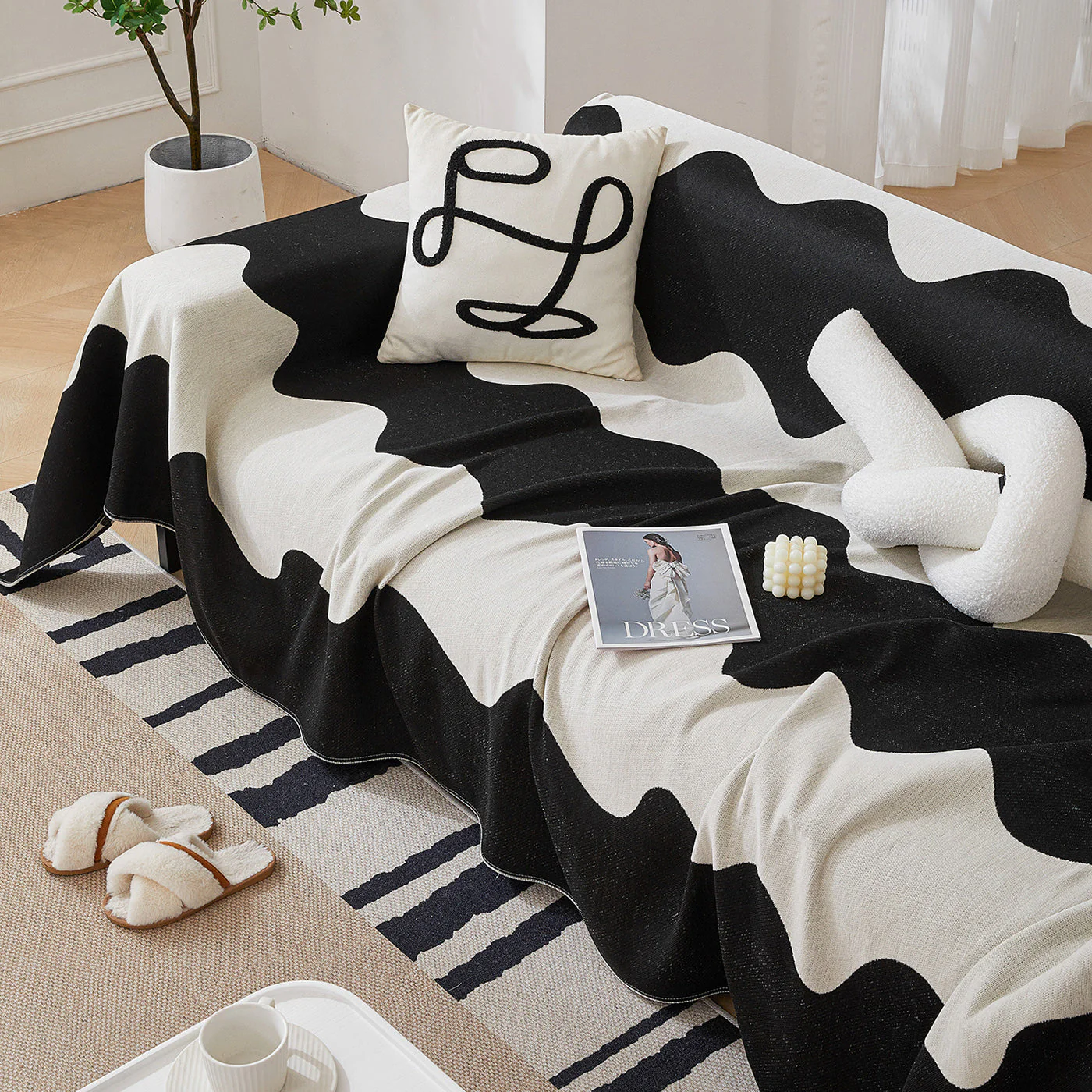 Chenille Minimalist Wavy Sofa Throw Cover, Cozy Blankets for Couch, Machine Washable Couch Protector - Image 100