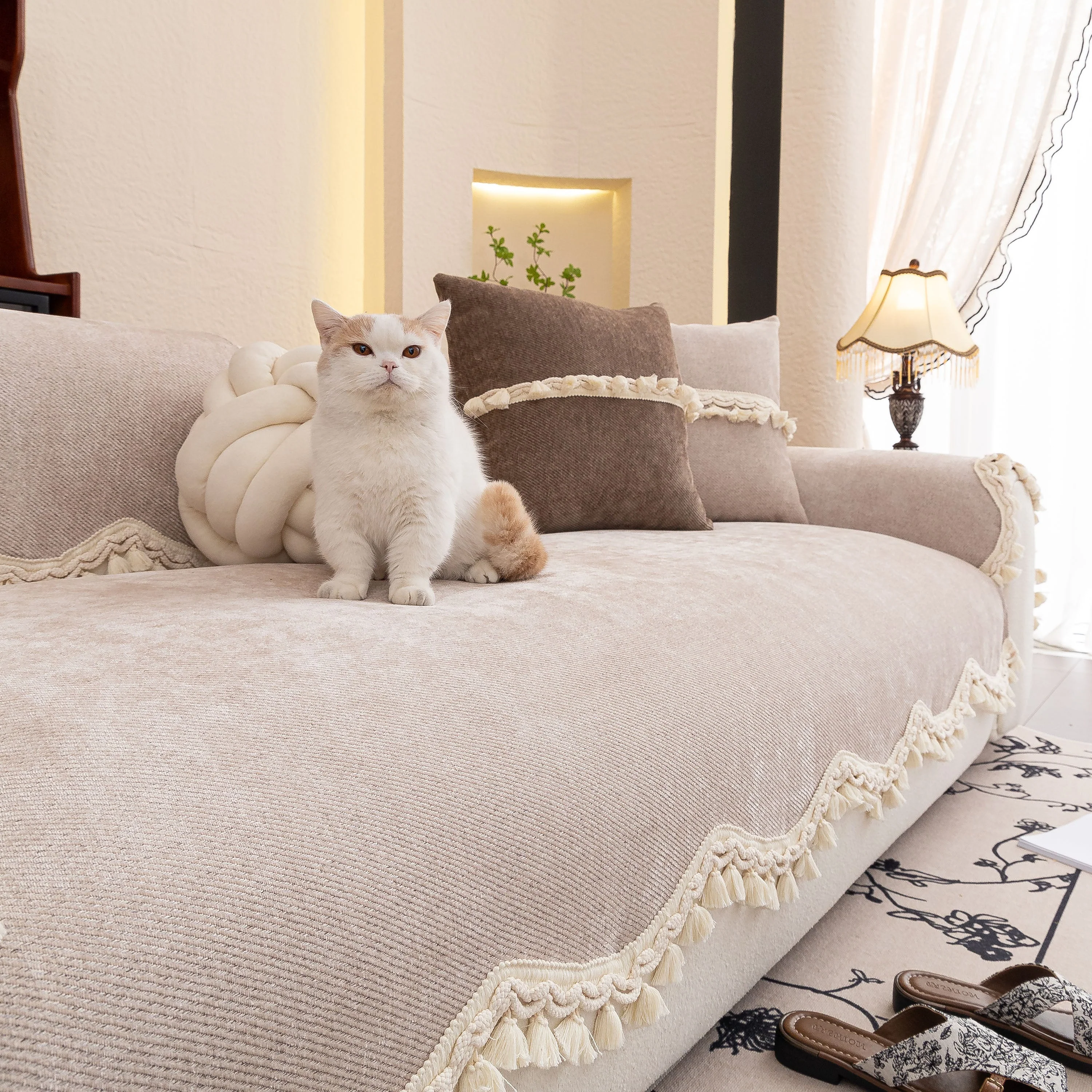 Chenille Sofa Cover Towel – Non-Slip, Washable Pets Couch Protector with Tassels - Image 101