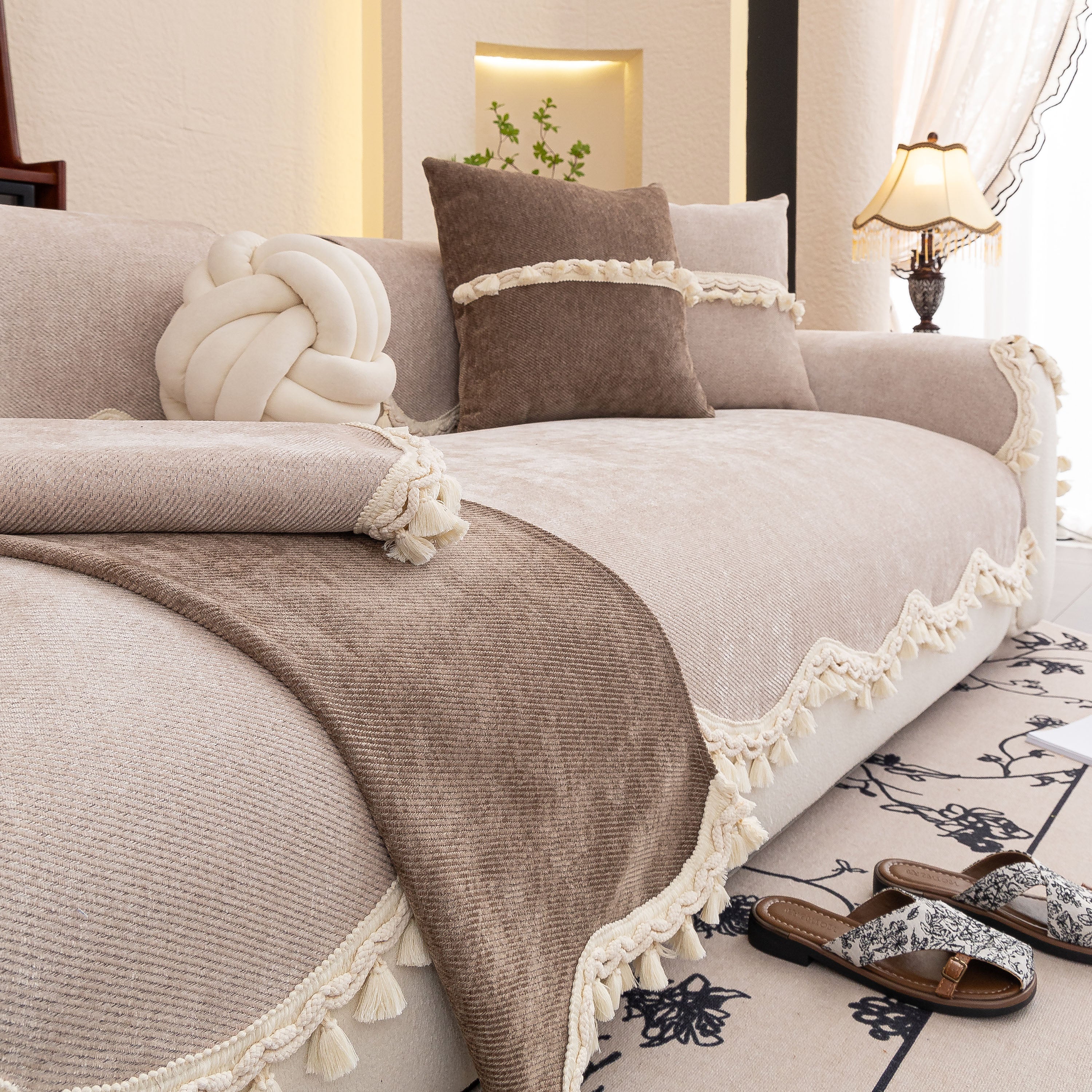 Chenille Sofa Cover Towel – Non-Slip, Washable Pets Couch Protector with Tassels - Image 102