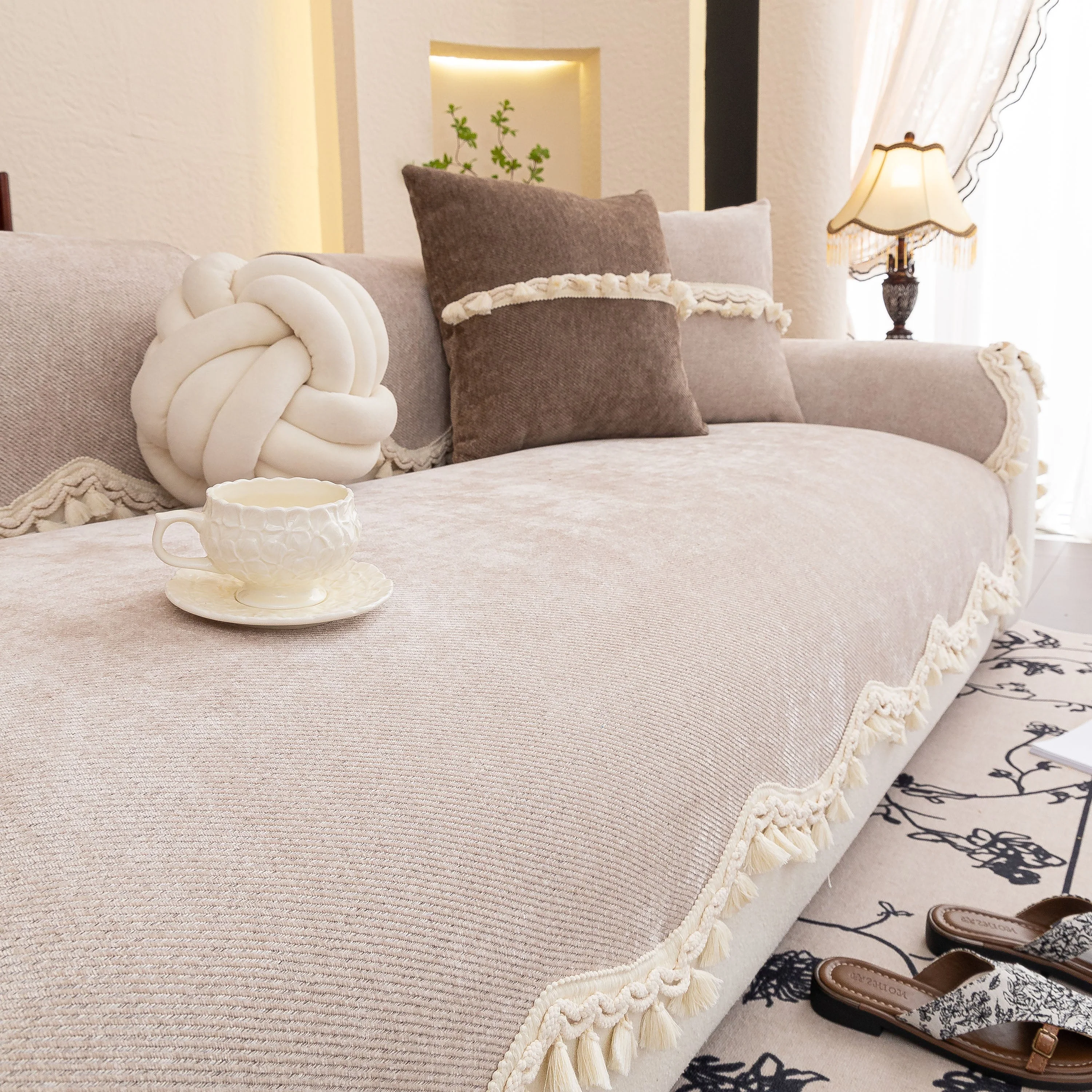 Chenille Sofa Cover Towel – Non-Slip, Washable Pets Couch Protector with Tassels - Image 108