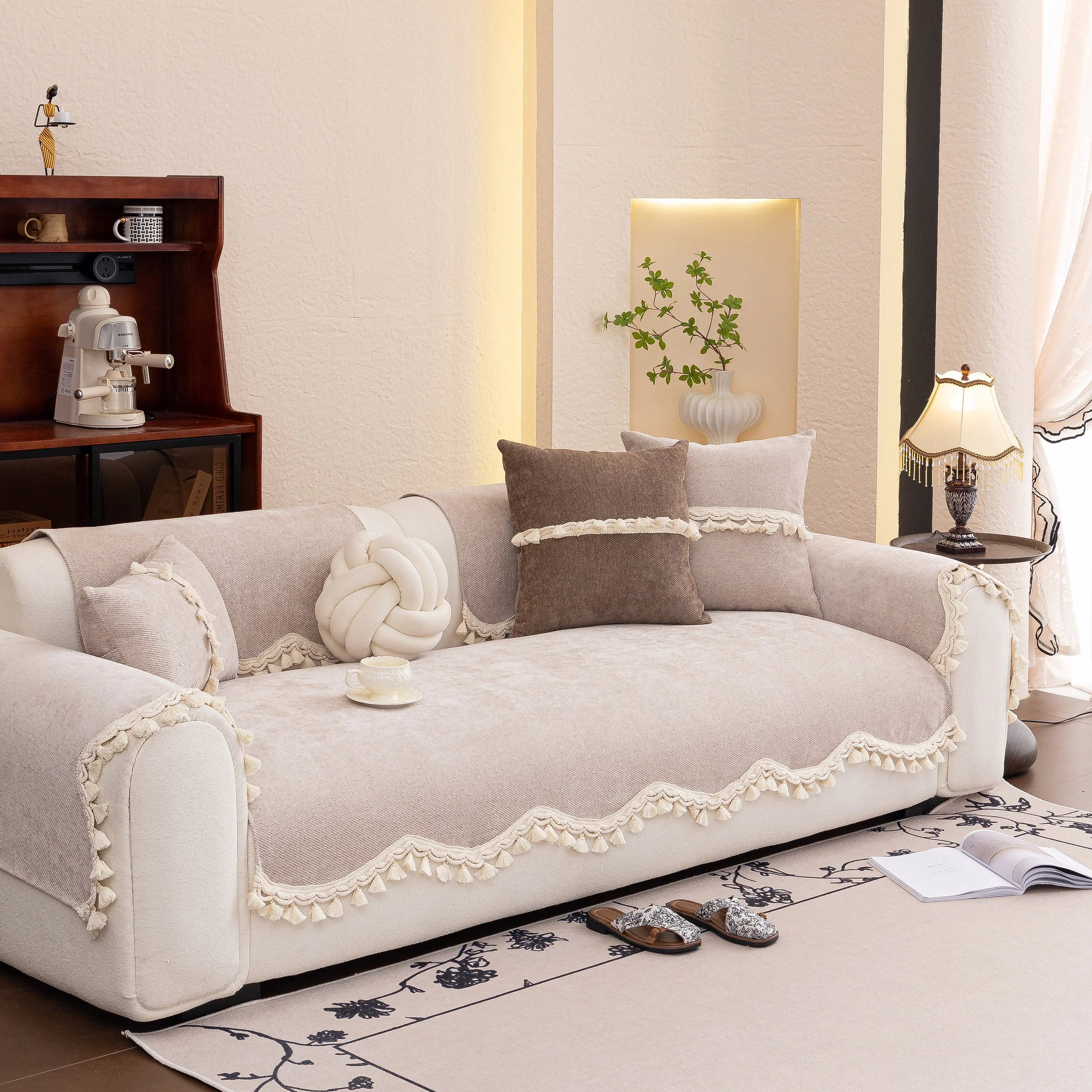 Chenille Sofa Cover Towel – Non-Slip, Washable Pets Couch Protector with Tassels - Image 111