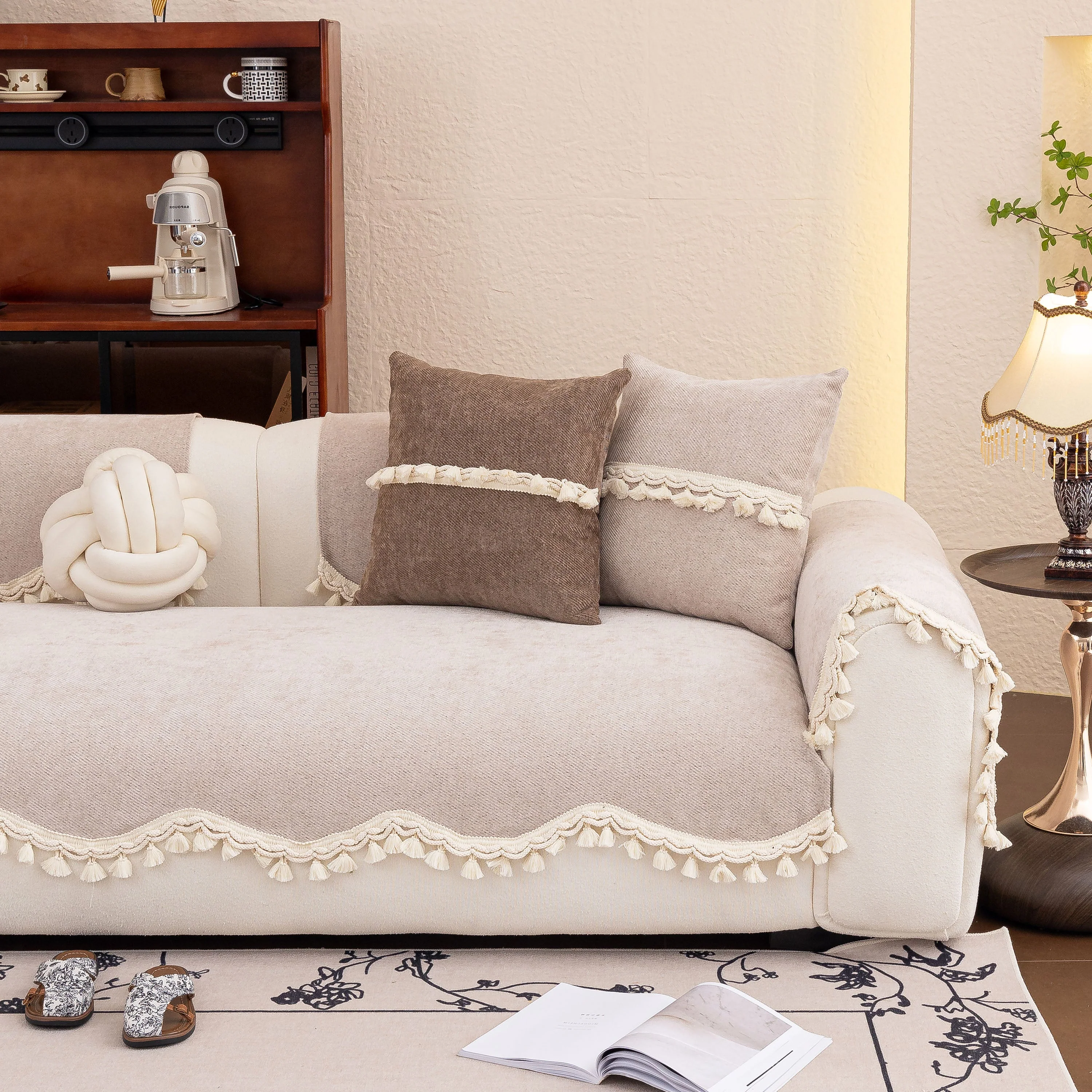 Chenille Sofa Cover Towel – Non-Slip, Washable Pets Couch Protector with Tassels - Image 115