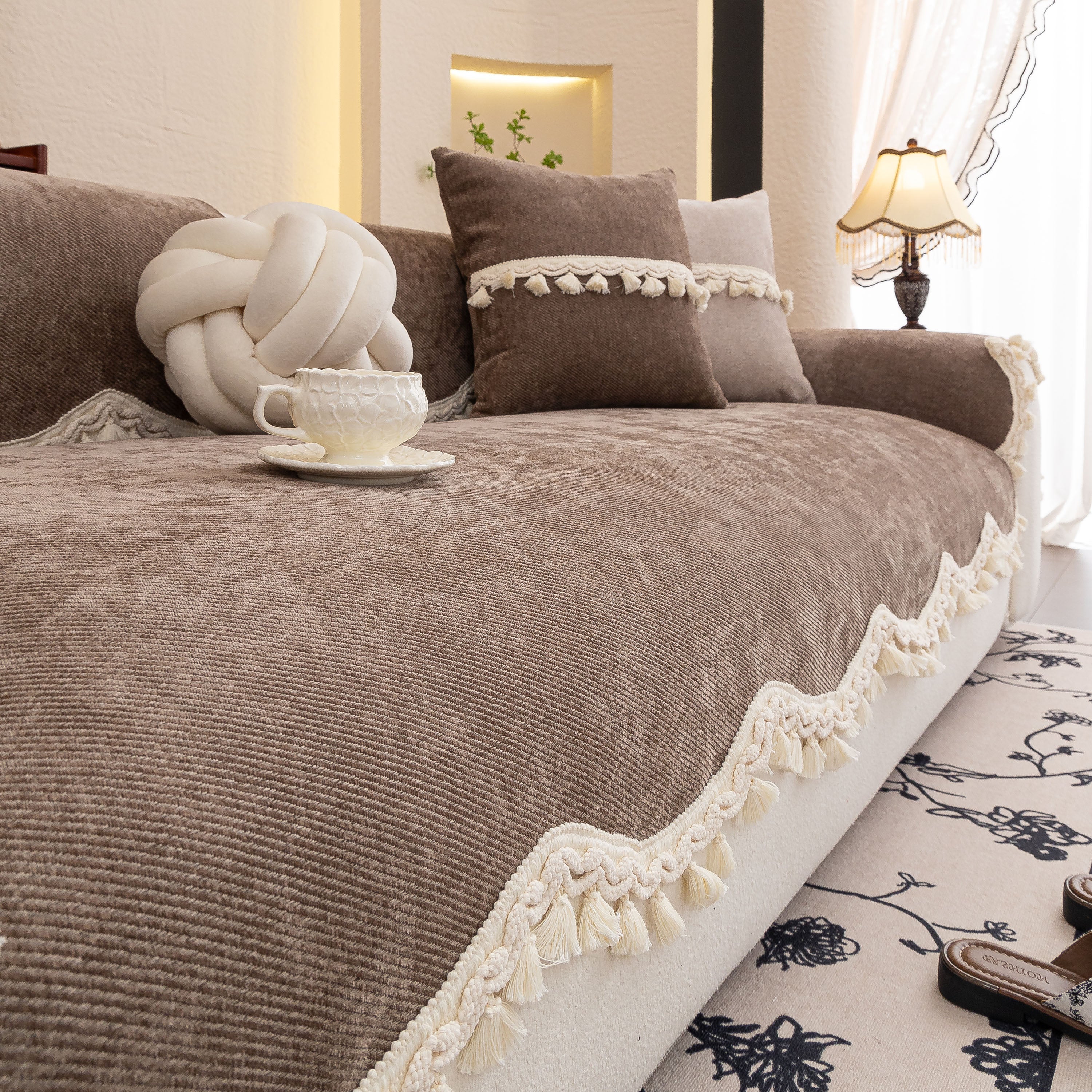 Chenille Sofa Cover Towel – Non-Slip, Washable Pets Couch Protector with Tassels - Image 31