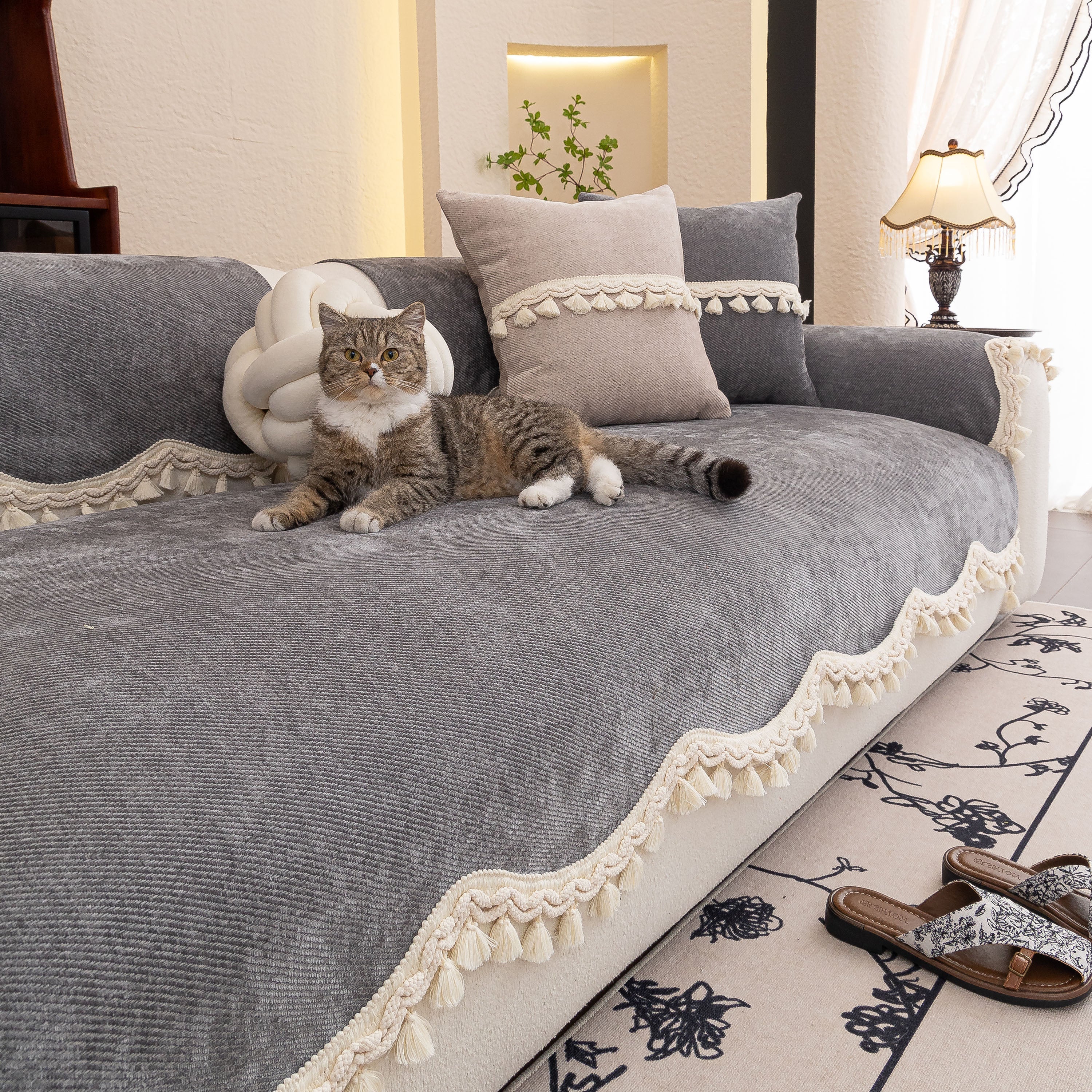 Chenille Sofa Cover Towel – Non-Slip, Washable Pets Couch Protector with Tassels - Image 46