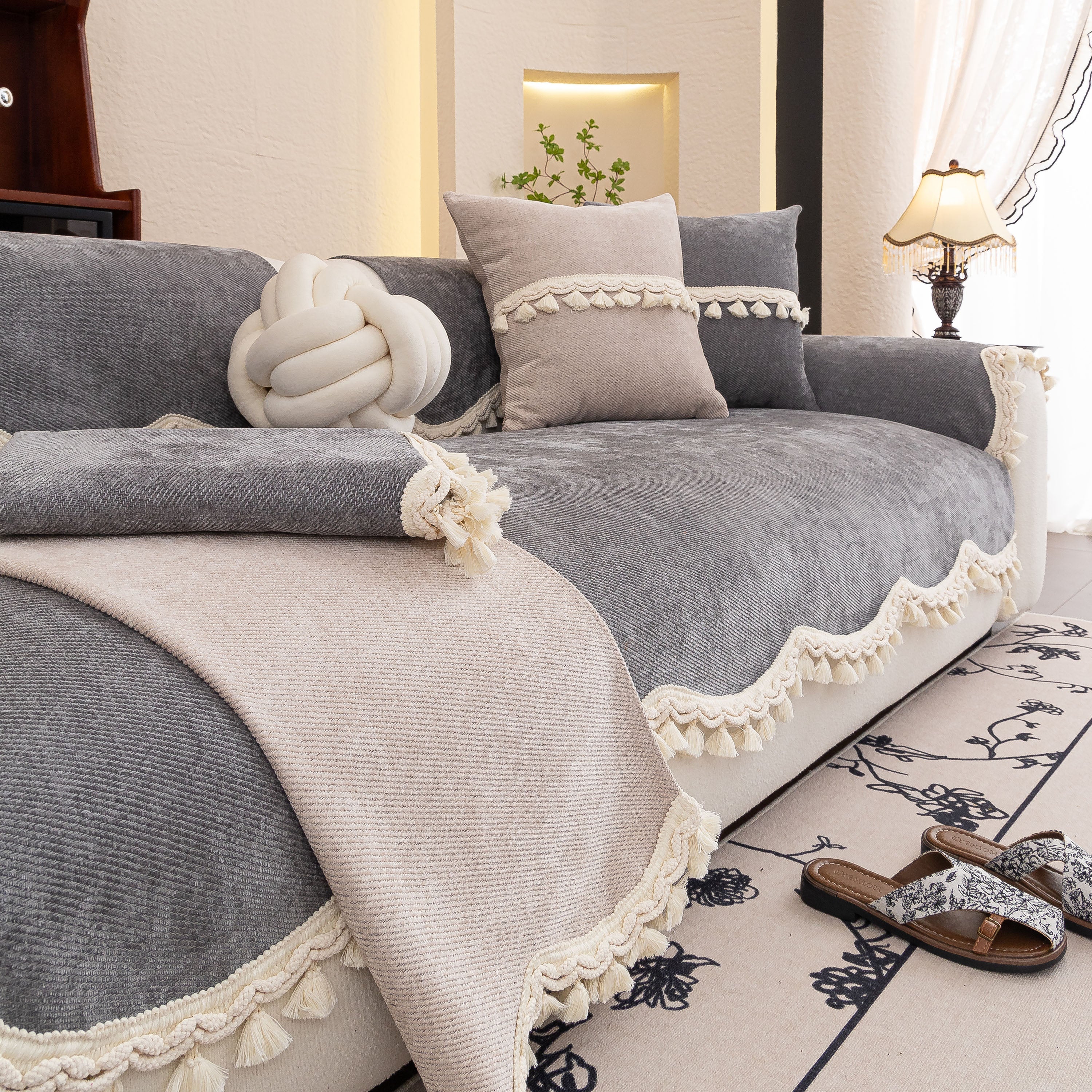 Chenille Sofa Cover Towel – Non-Slip, Washable Pets Couch Protector with Tassels - Image 49