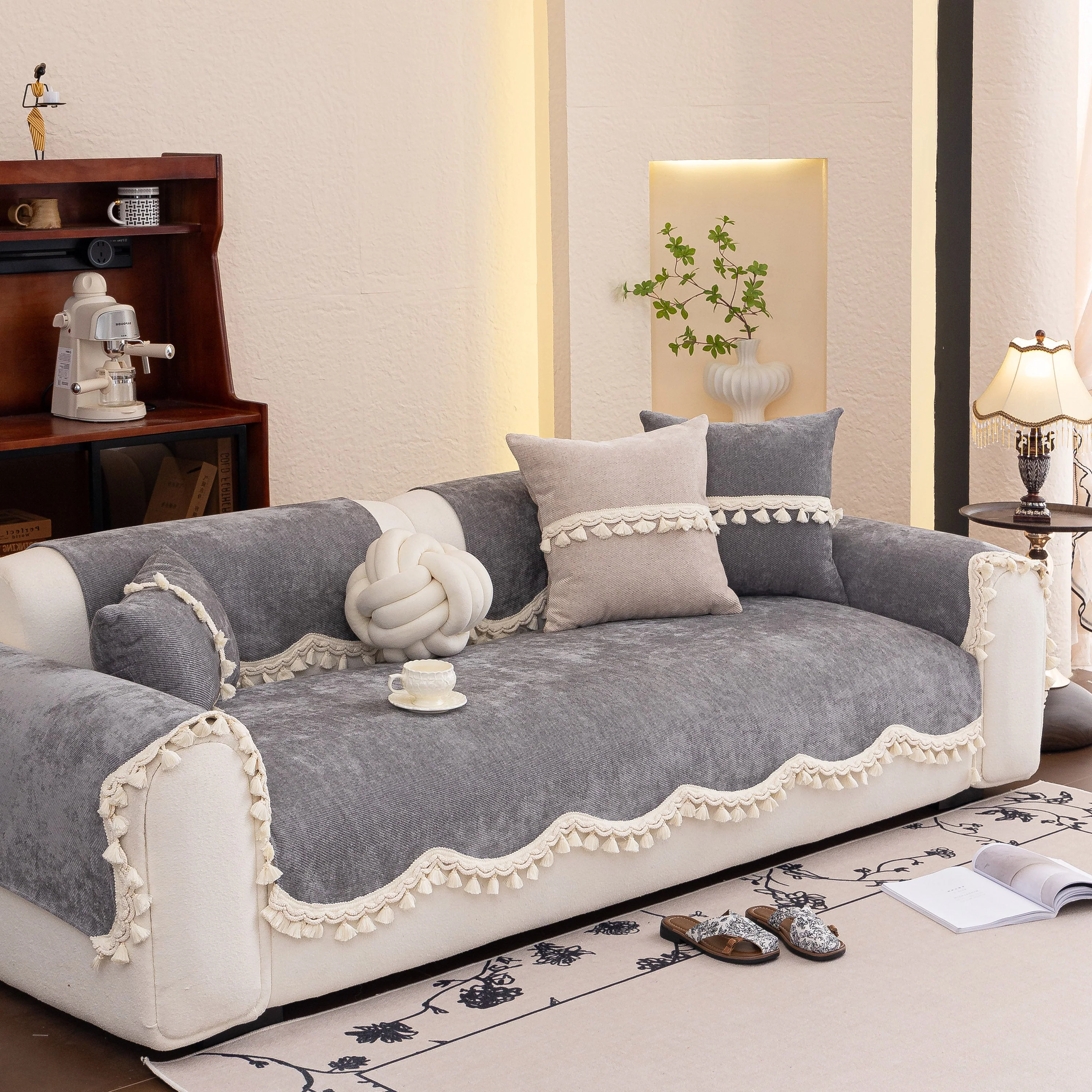Chenille Sofa Cover Towel – Non-Slip, Washable Pets Couch Protector with Tassels - Image 56