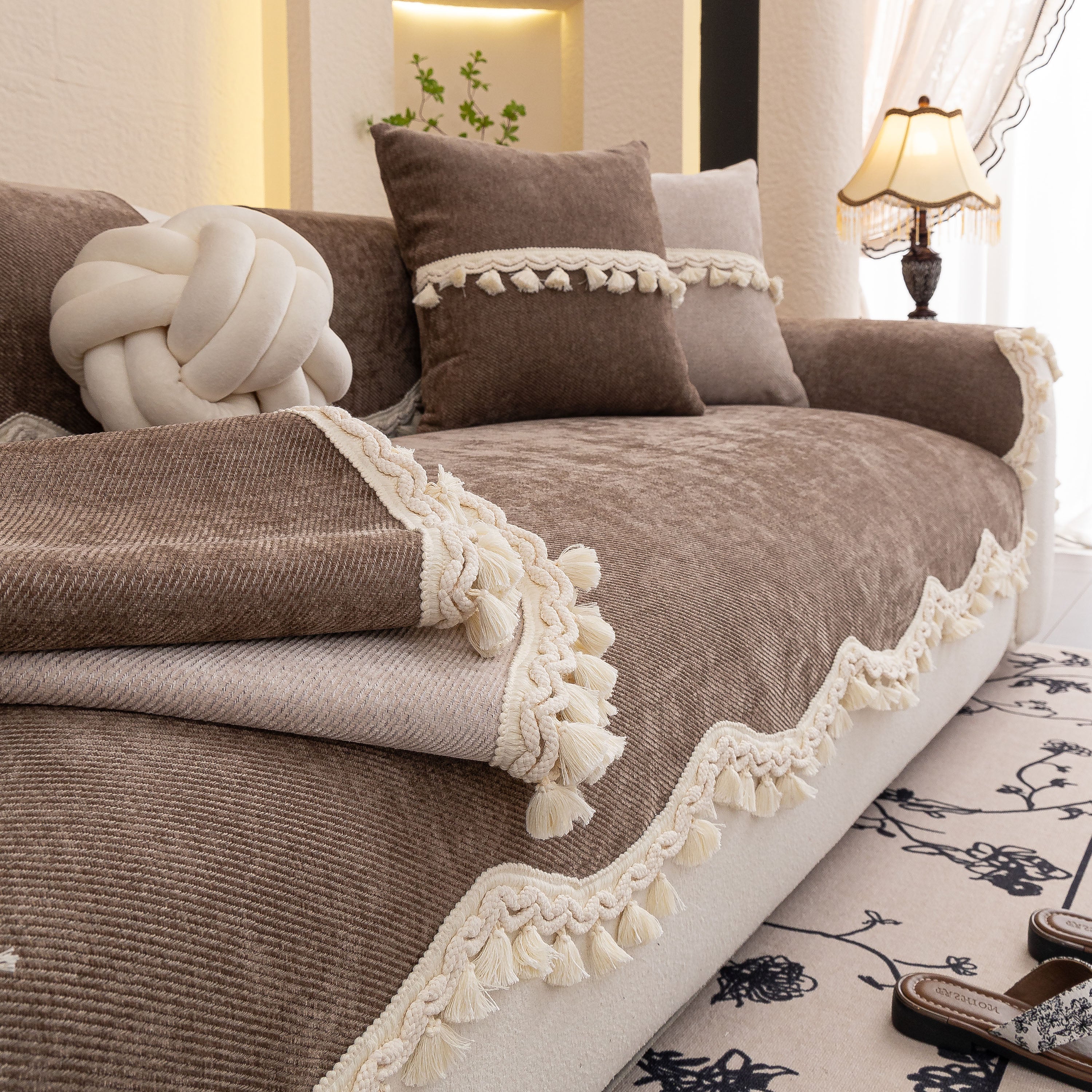 Chenille Sofa Cover Towel – Non-Slip, Washable Pets Couch Protector with Tassels - Image 76
