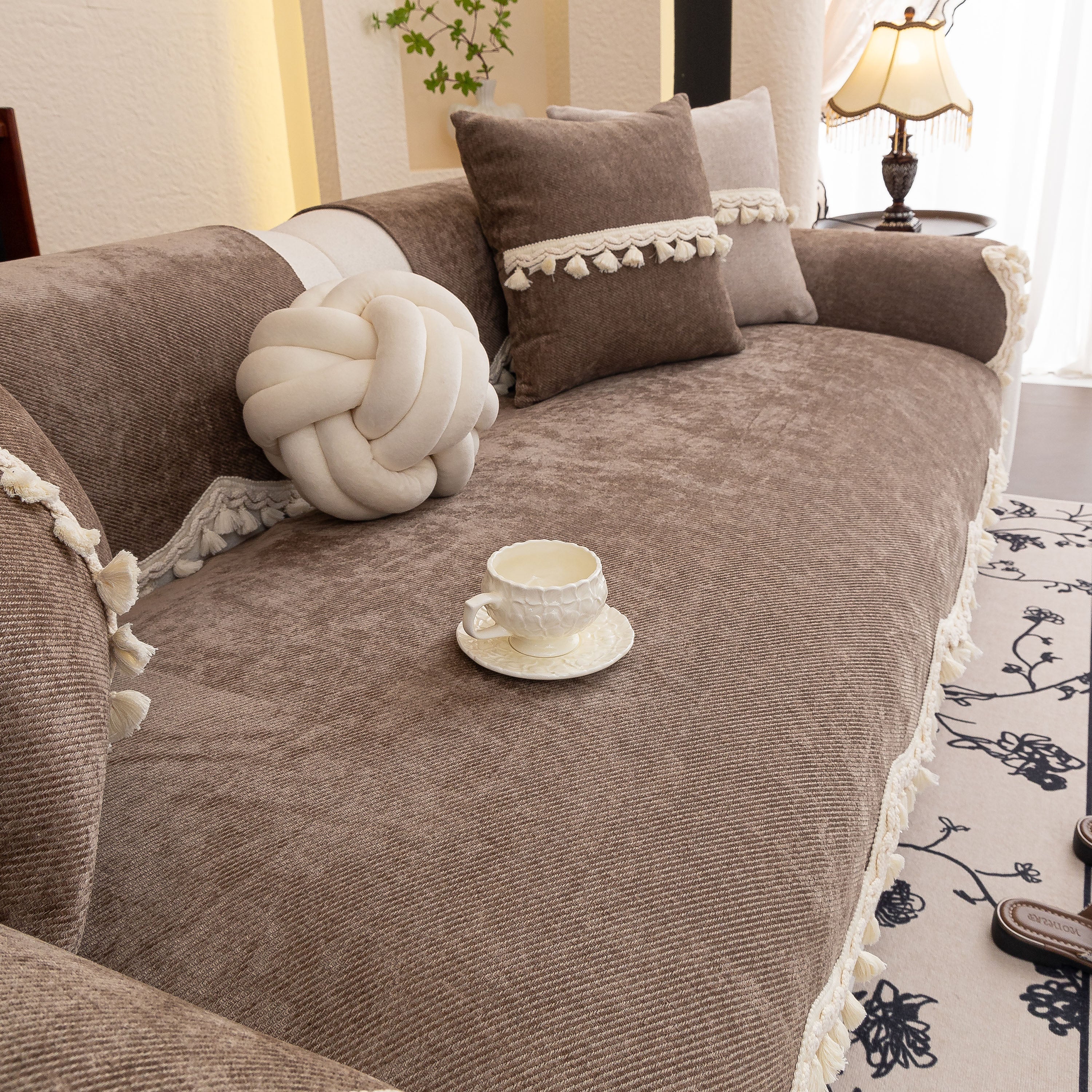 Chenille Sofa Cover Towel – Non-Slip, Washable Pets Couch Protector with Tassels - Image 85