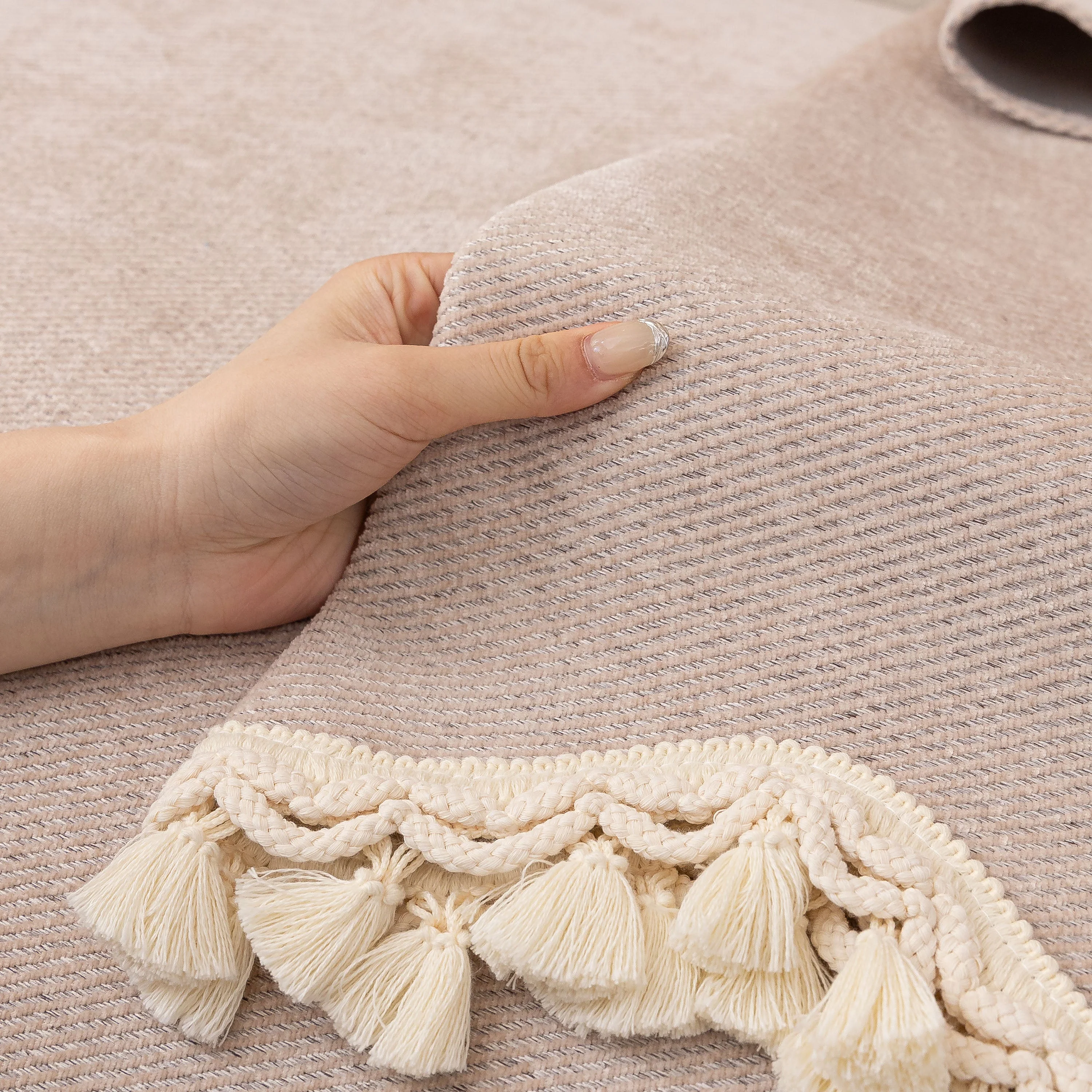 Chenille Sofa Cover Towel – Non-Slip, Washable Pets Couch Protector with Tassels - Image 90