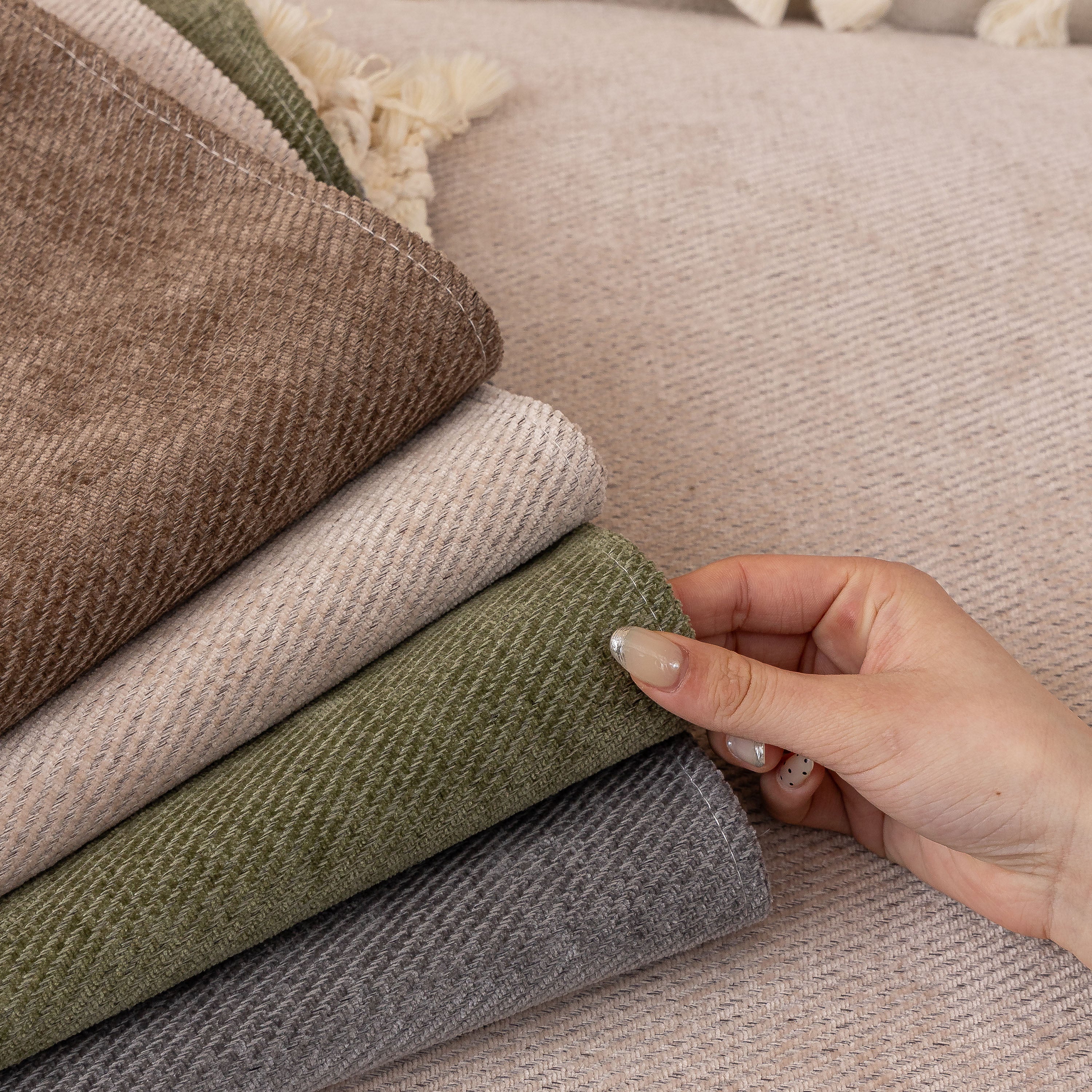 Chenille Sofa Cover Towel – Non-Slip, Washable Pets Couch Protector with Tassels - Image 96