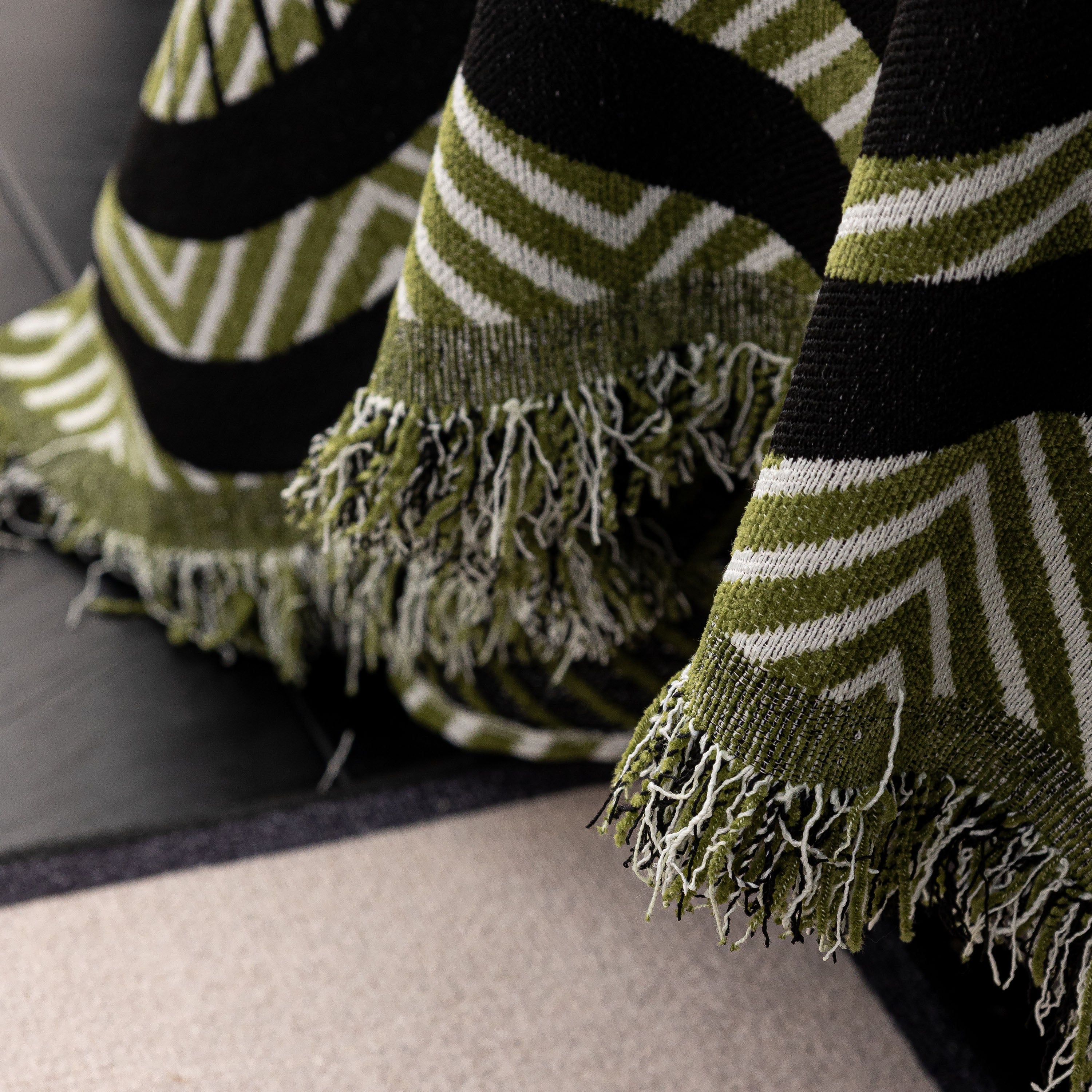 Chenille Sofa Throw Cover, Textured Chevron Decorative Couch Blanket for Living Room - Image 28