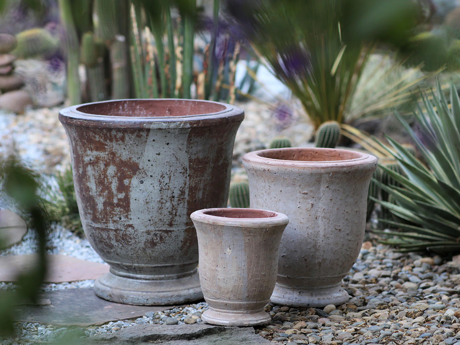Chianni Urn Planter-Set of 3 By Plantatorem - Image 3