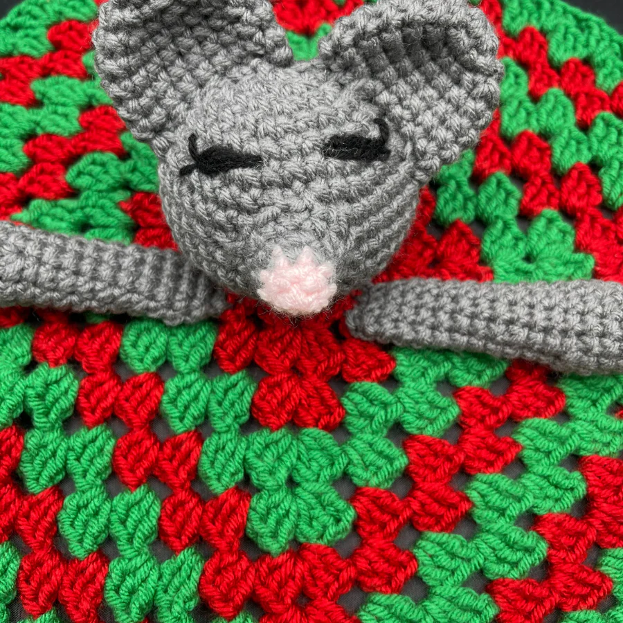 Christmas Lovey Blanket | DiAnna Larson - Image 7