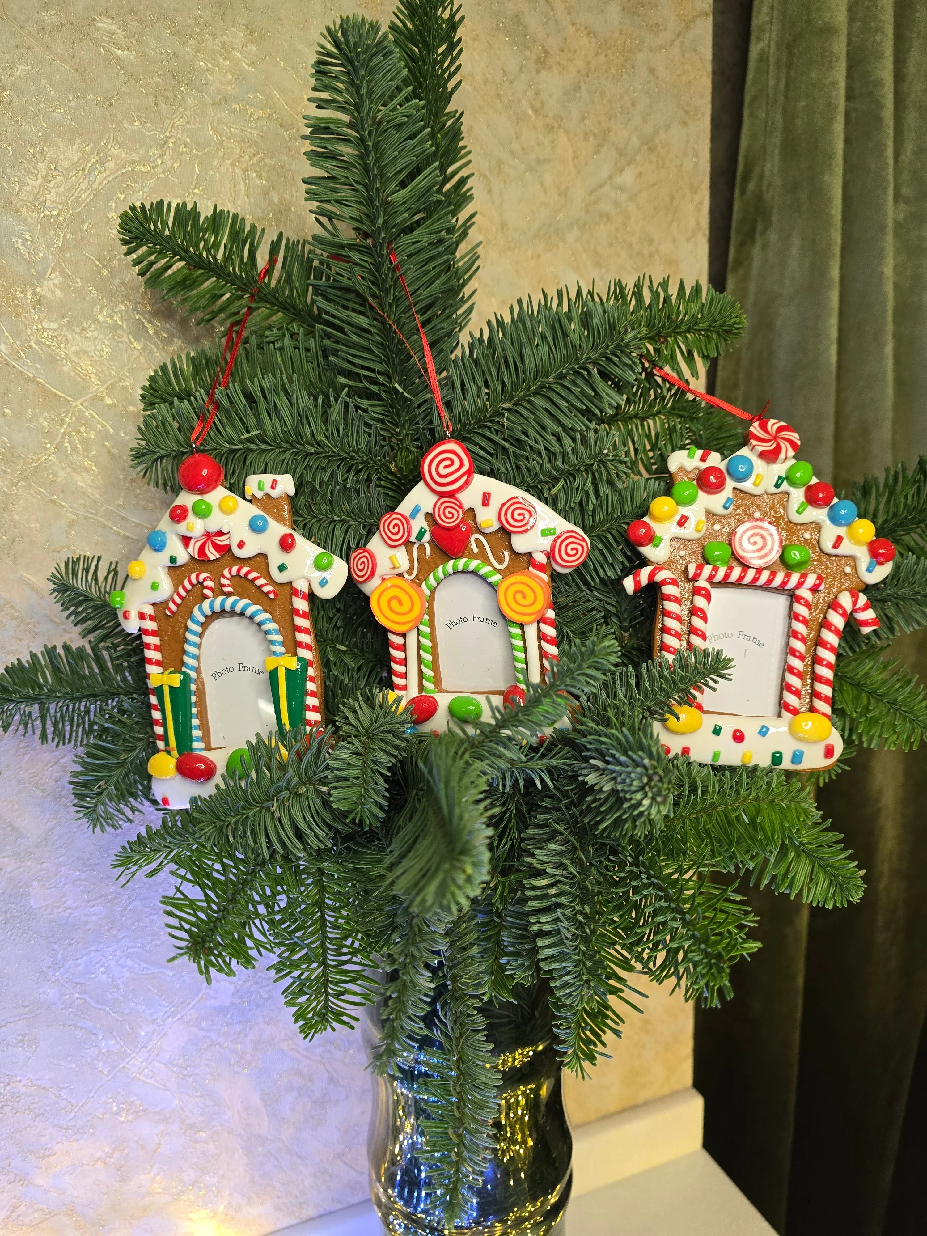 Christmas Ornament - Glossy Gingerbread Gingerbread House Frame. Wizardi Festive Decoration F07-N2-8-SEE200A - Image 4