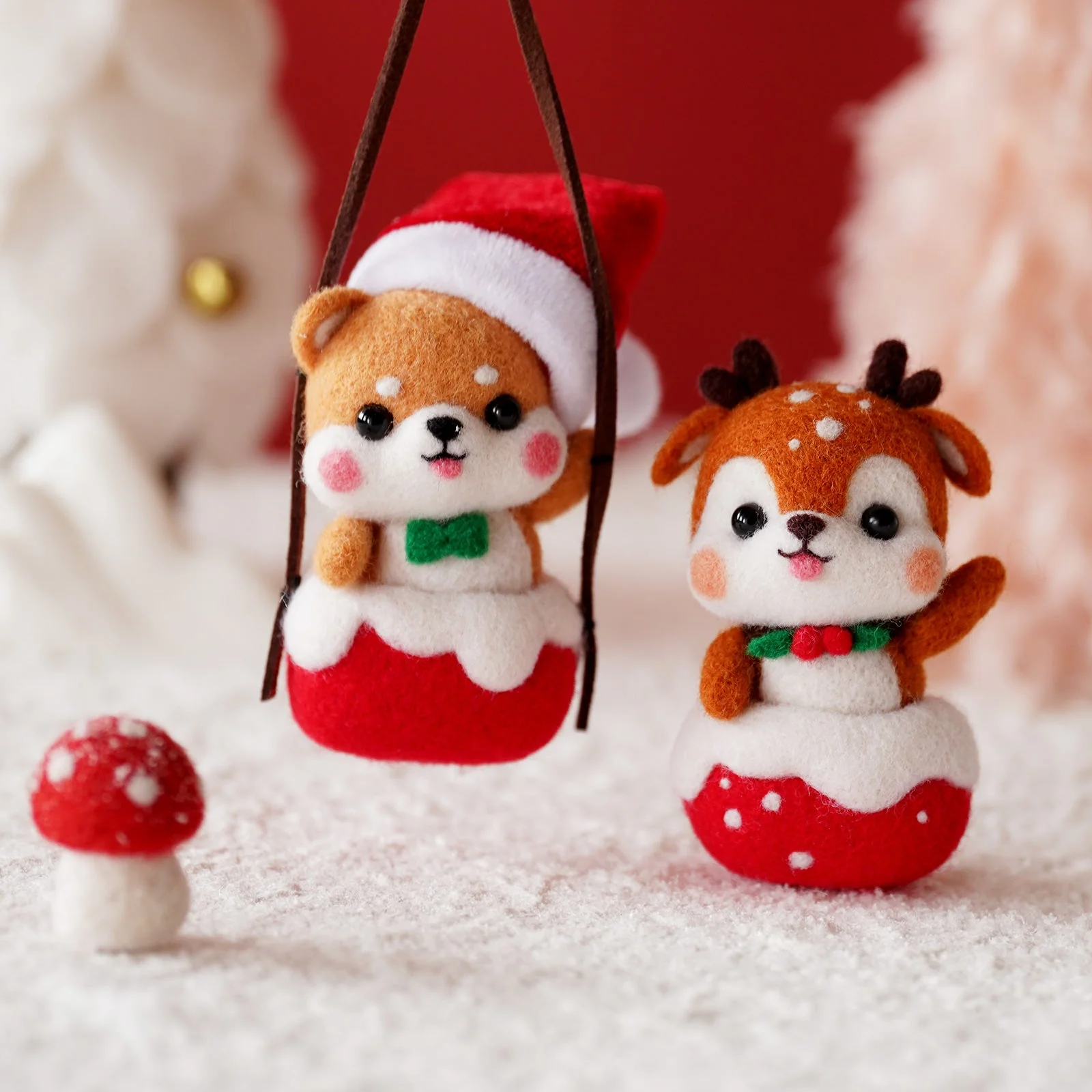 Christmas Shiba Inu and Piggy Needle Felting Kit. Wizardi DIY Wool Craft Kit F07N8-Z-12 - Image 7
