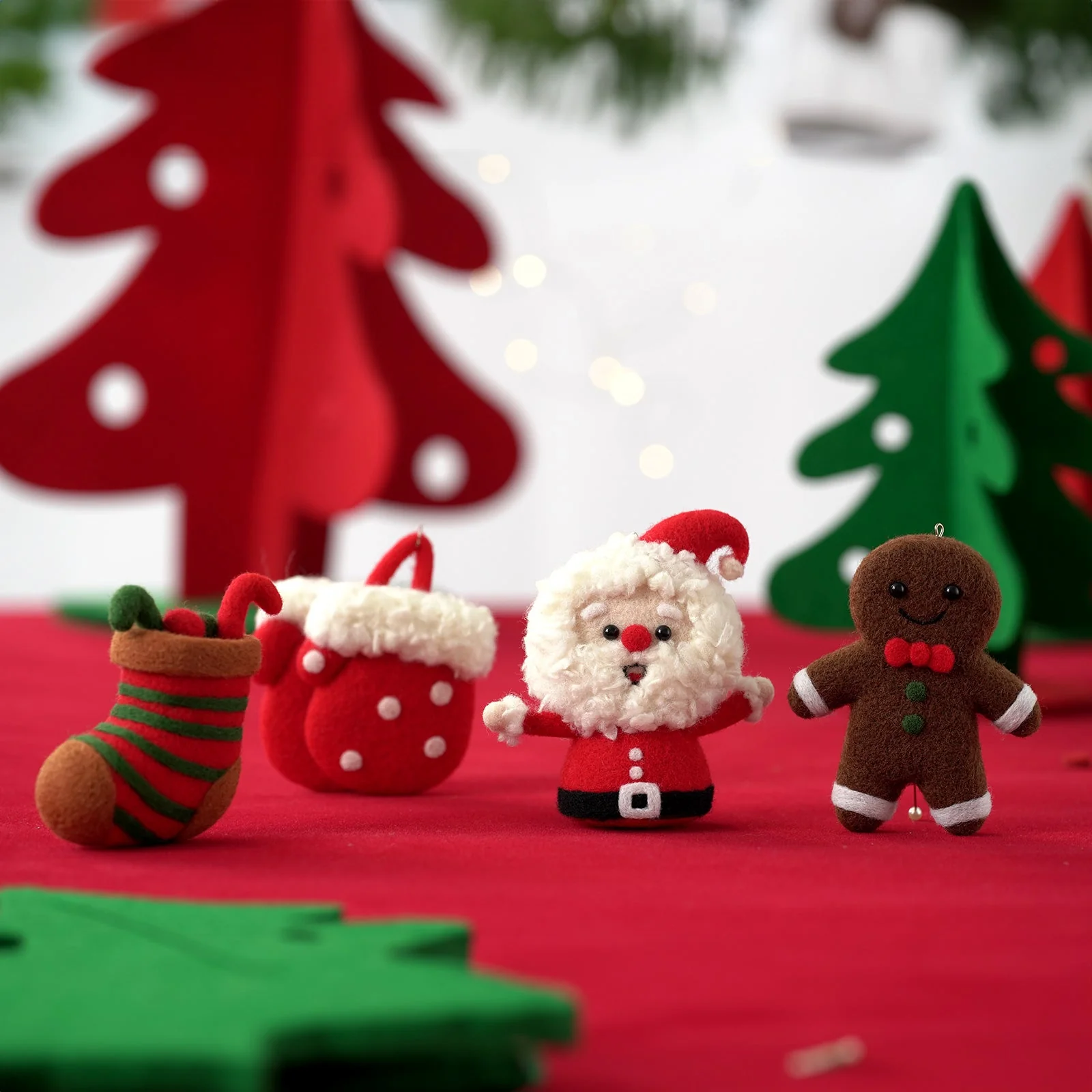Christmas Tree, Stocking, Gingerbread man and Santa Needle Felting Kit. Wizardi DIY Wool Craft Kit F07N8-Z-10 - Image 6