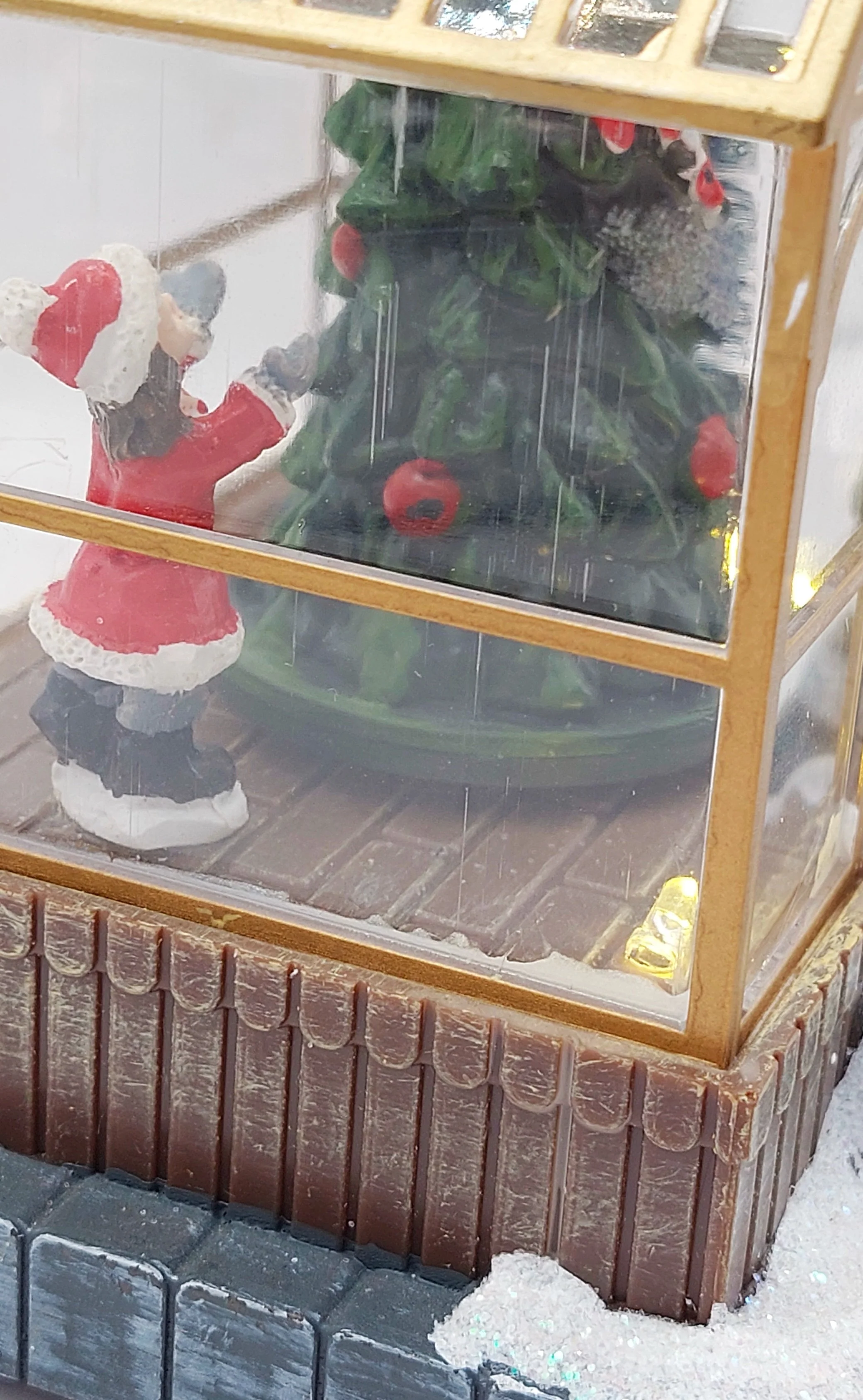 Christmas Village - Greenhouse by Wizardi F07-N1-15-2401 - Image 6
