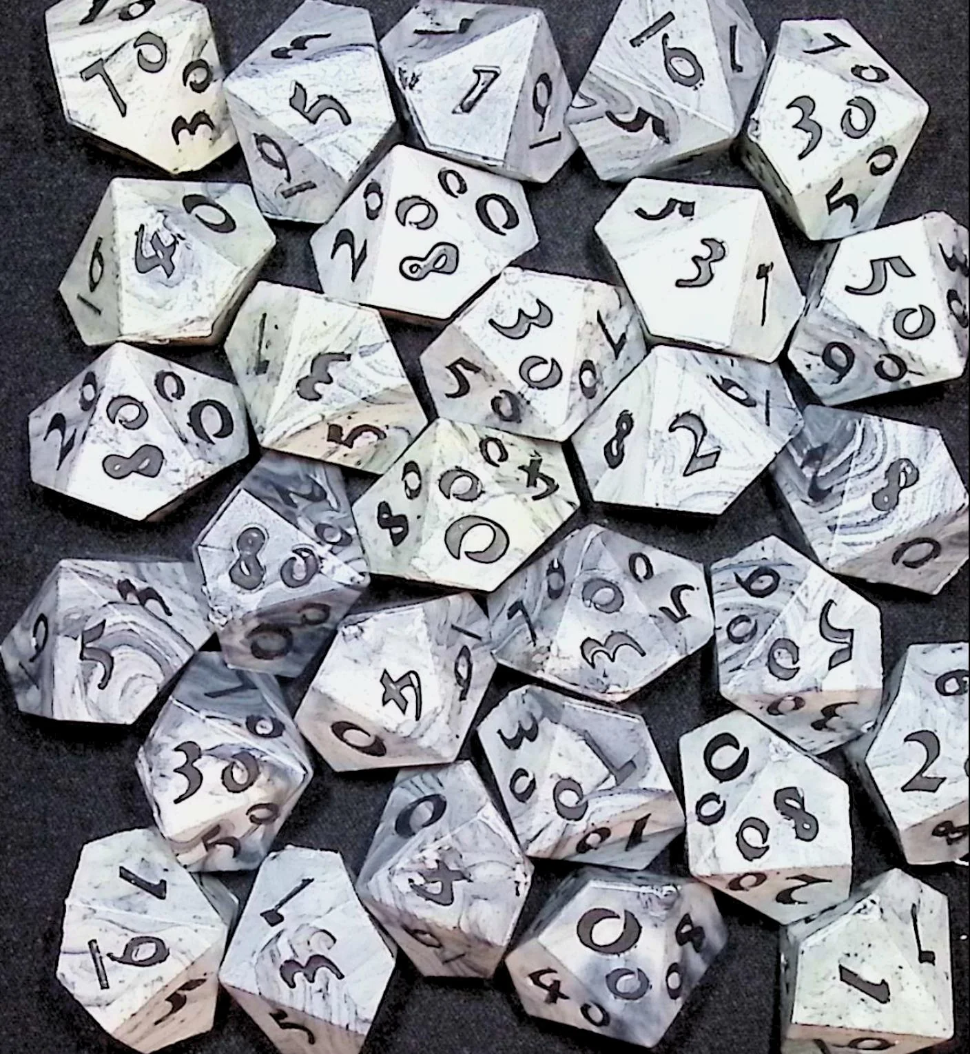 Classical Marble Recycled Percentile Dice [Replay] - Image 2
