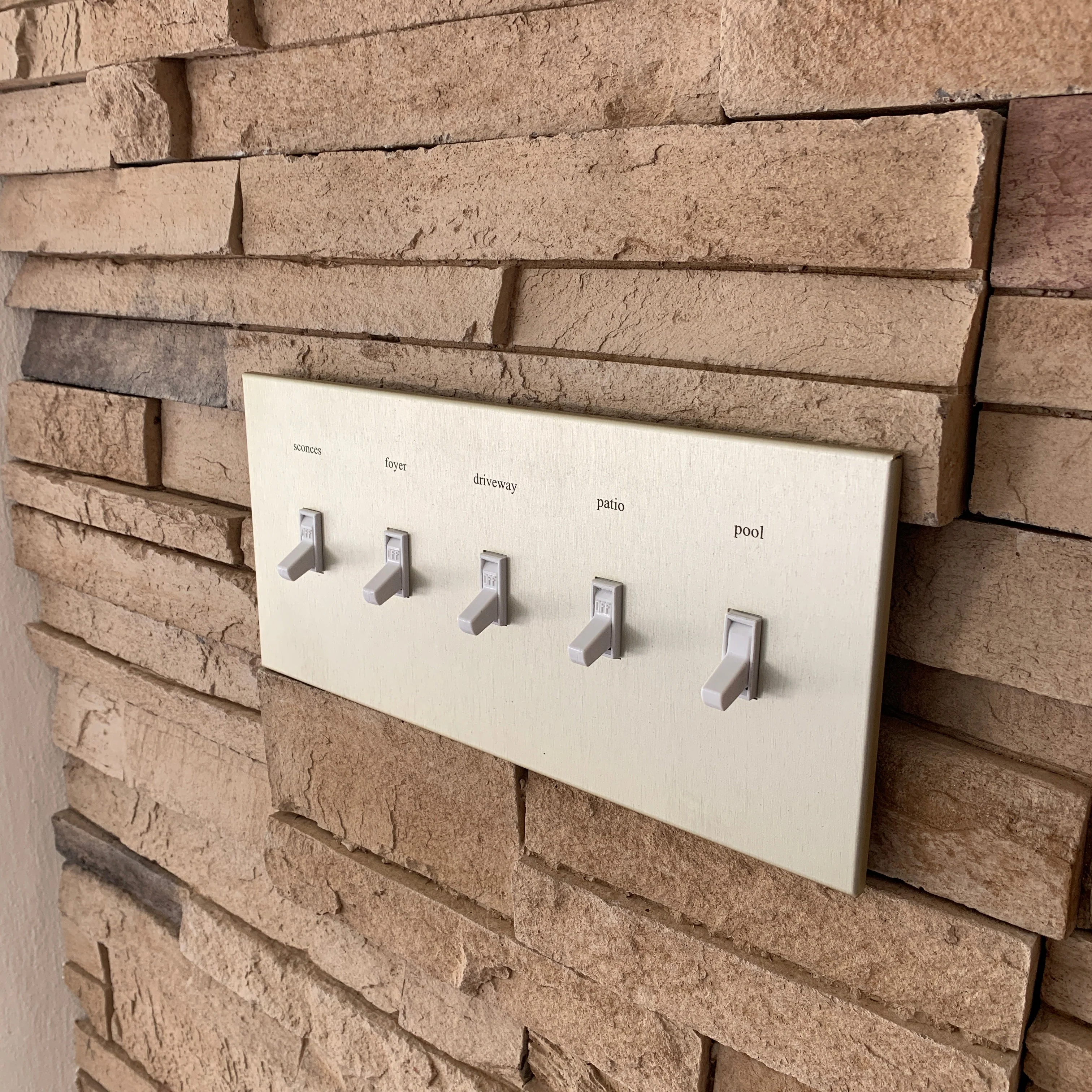 CleanPlate Classic Wall Plate in Midcentury Gold for Toggle Switches - Image 10
