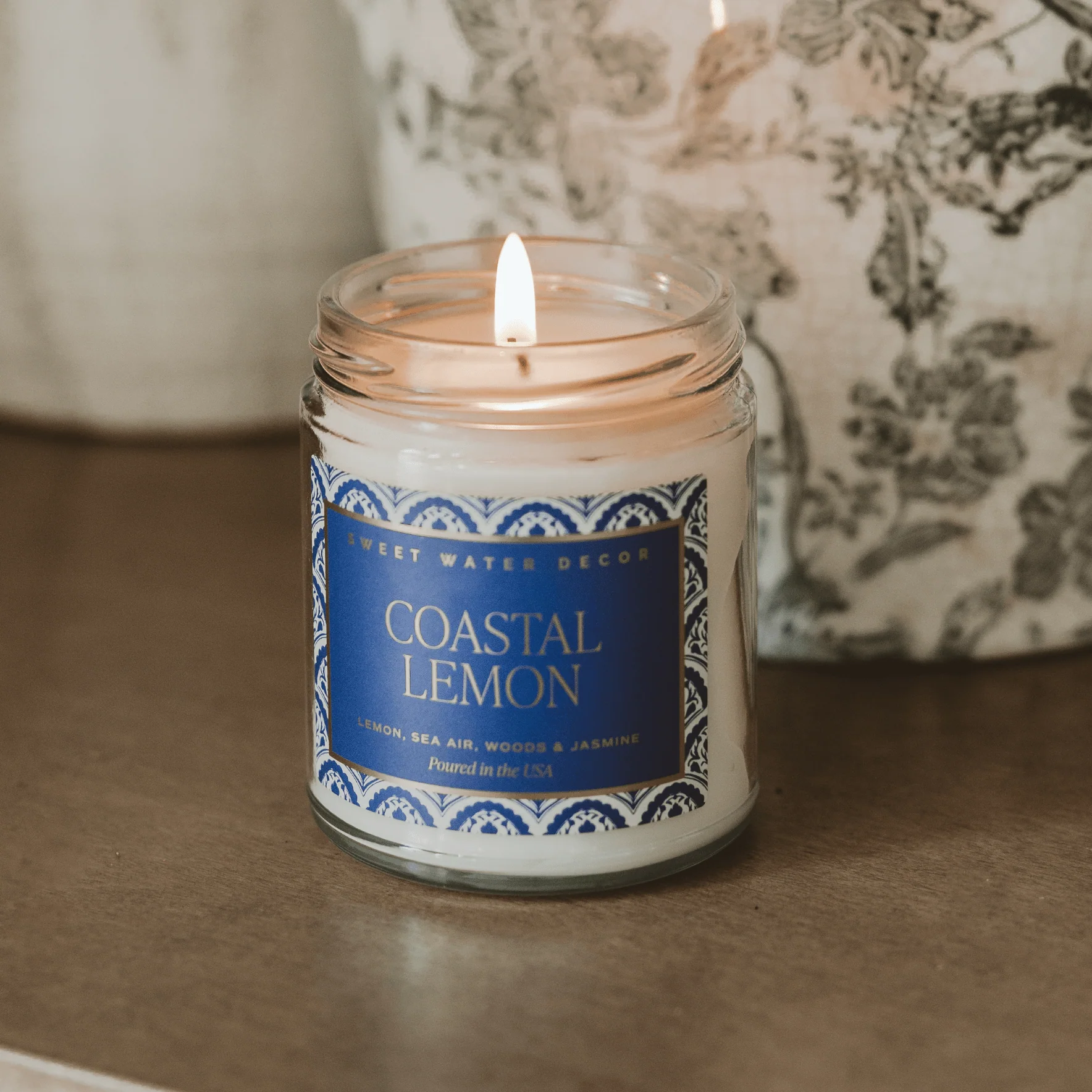 Coastal Lemon Soy Candle - Clear Patterned Jar - 9 oz - Image 3