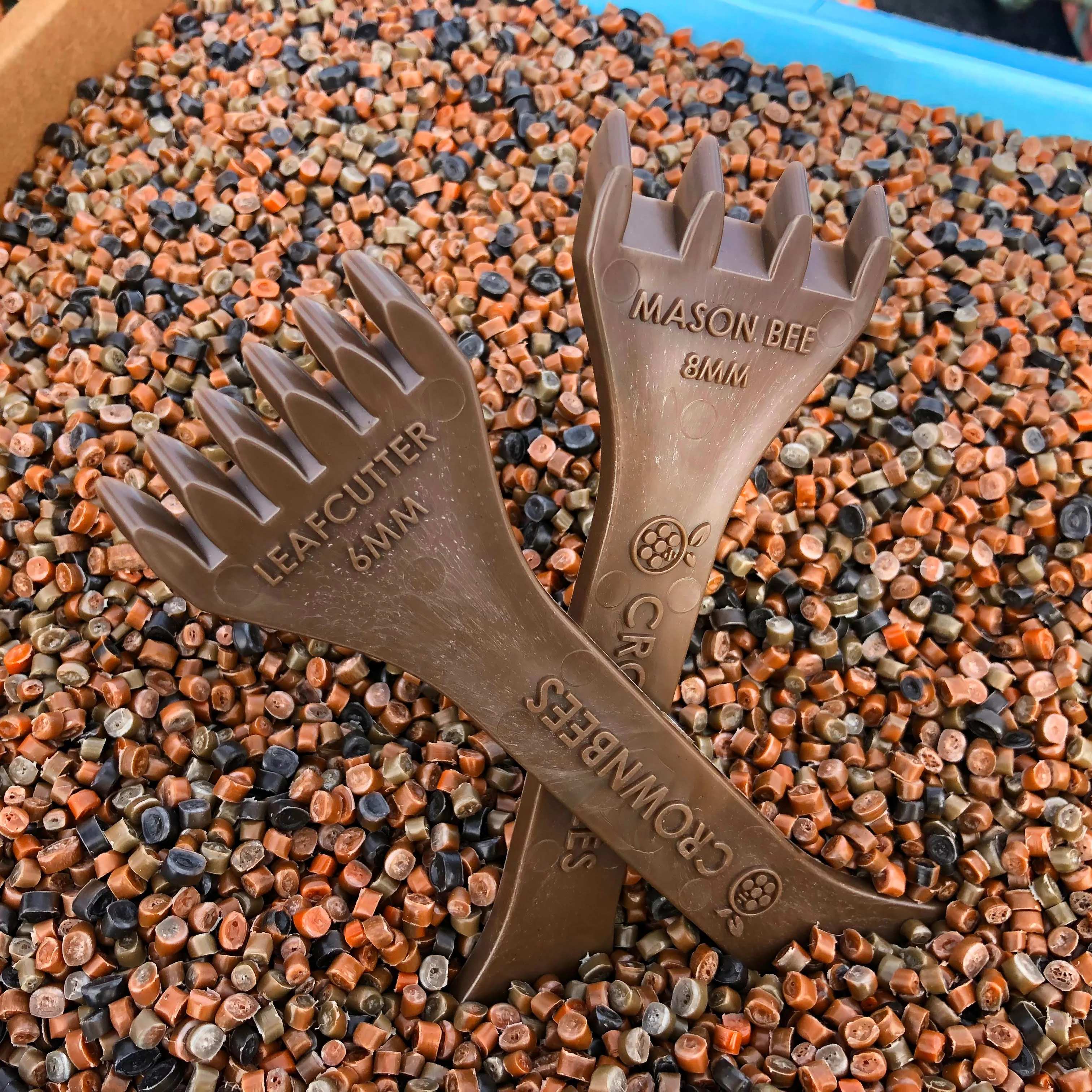 Cocoon Harvesting Comb - Image 8