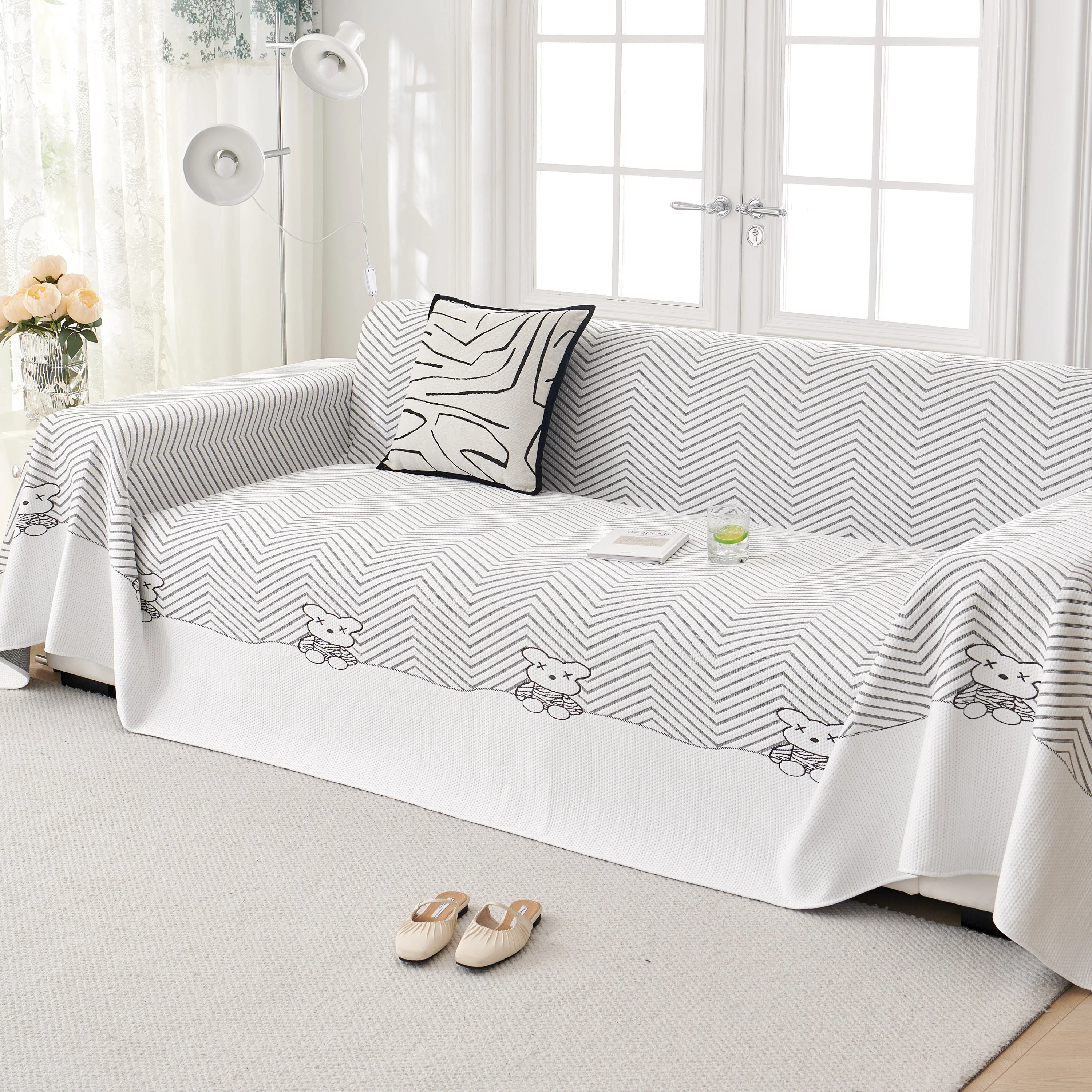 Cool Summer Blanket for Couches Soft Comfy Lightweight Cooling Sofa Blankets Cover